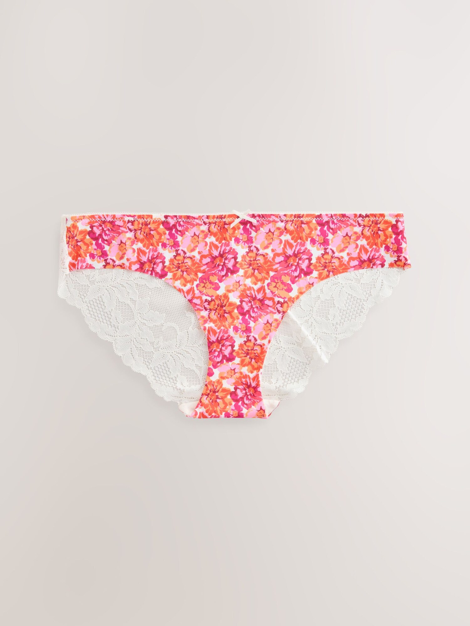 Thumbnail - Next Slip