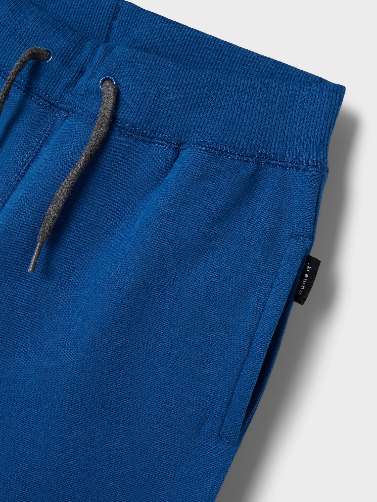 Thumbnail - Hose