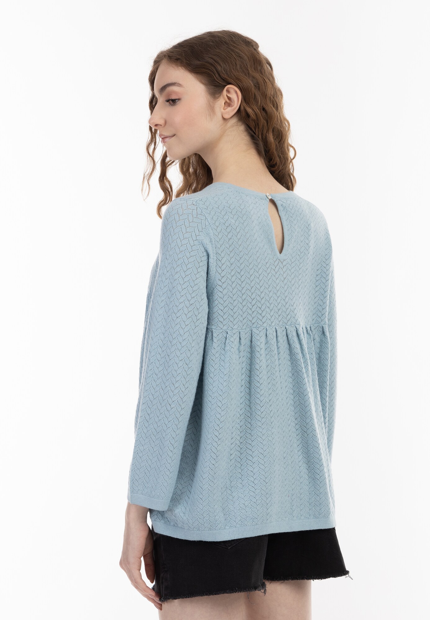 Thumbnail - MYMO Pullover