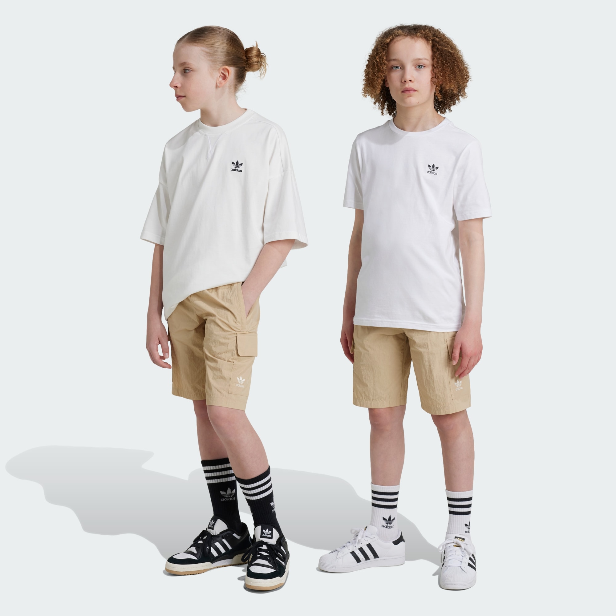 ADIDAS ORIGINALS Nadrág  világos bézs termék 2. képe
