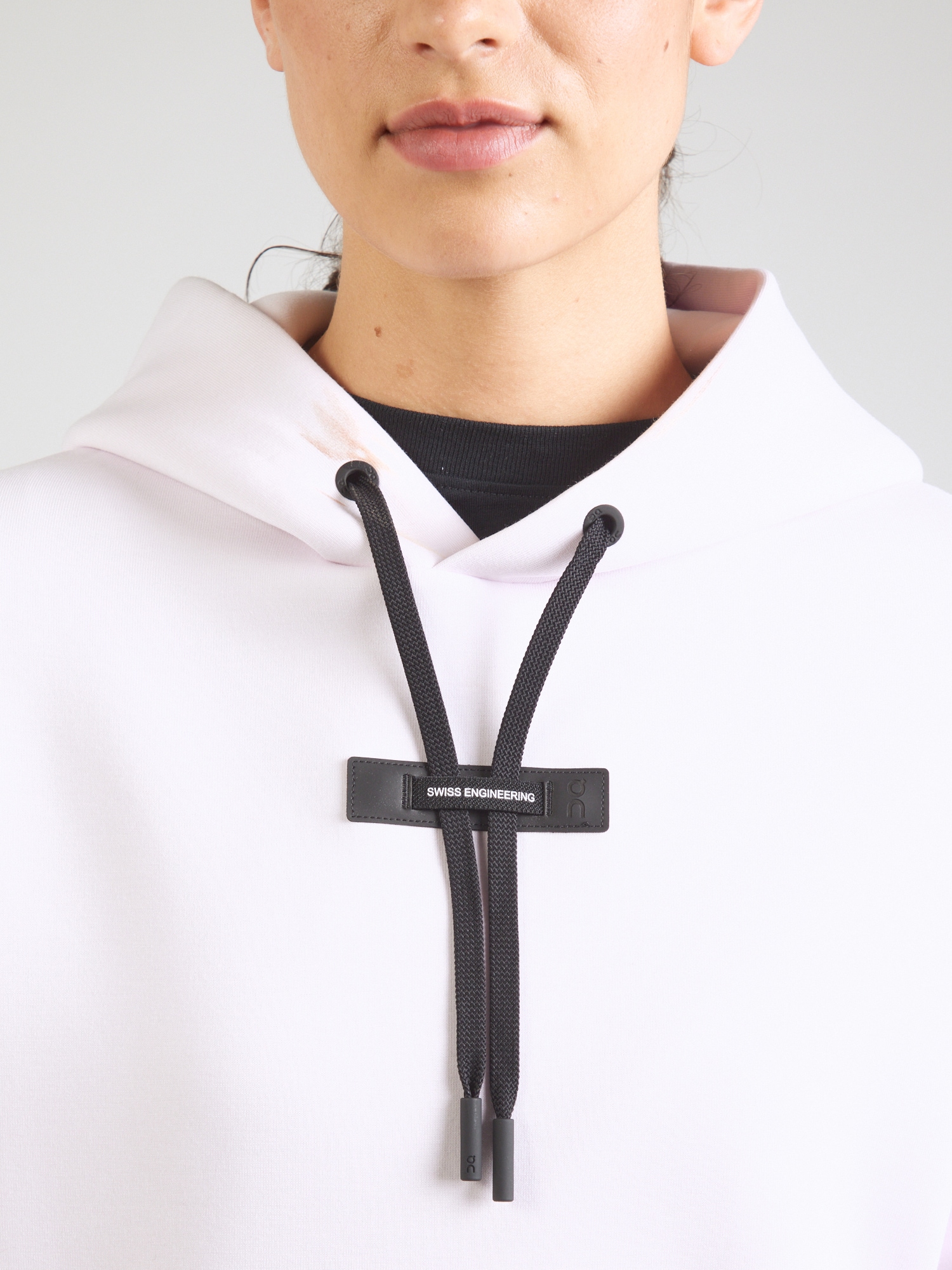 Thumbnail - On Sweatshirt Focus