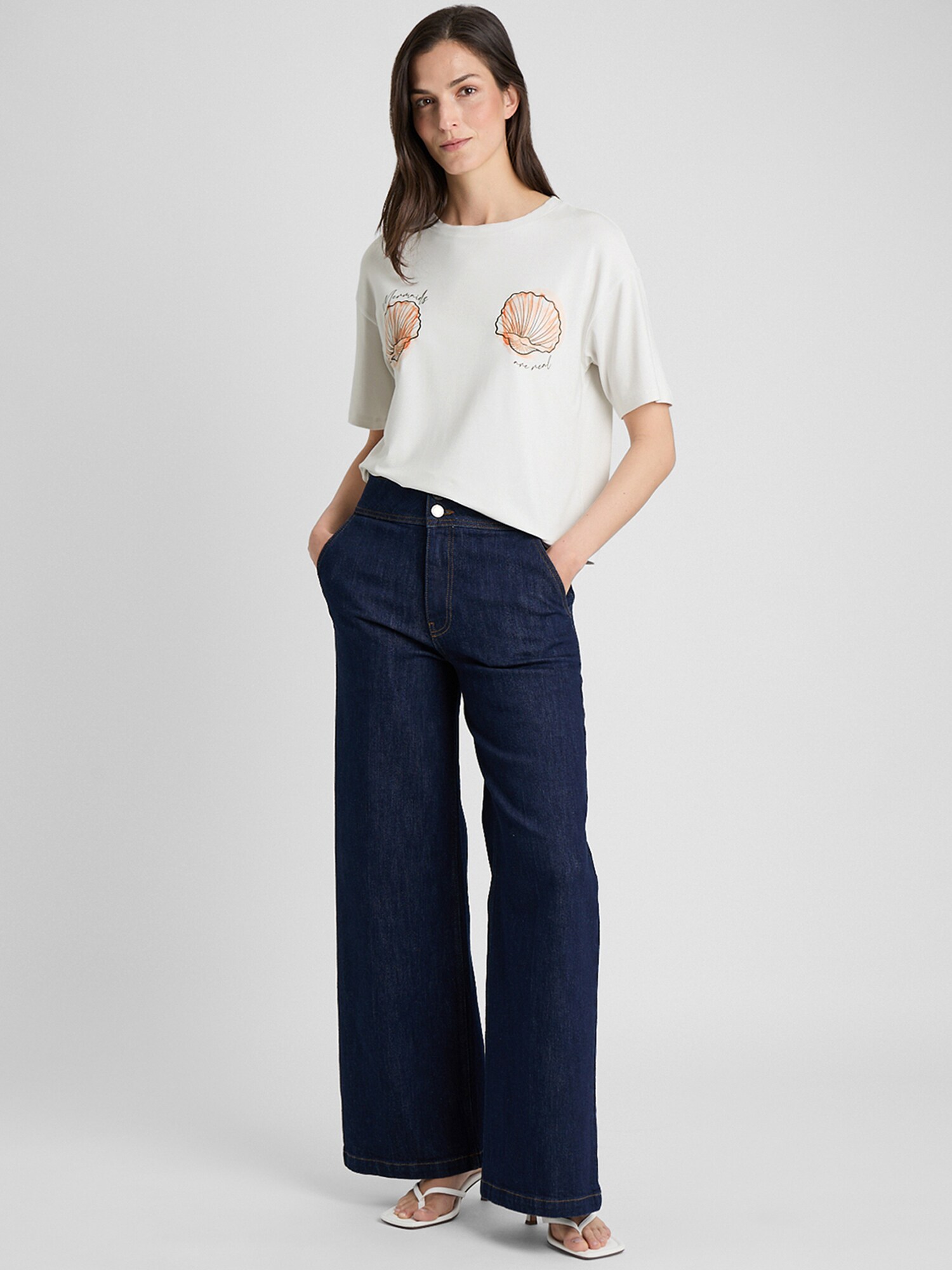 Thumbnail - T-Shirt 'Sheila'