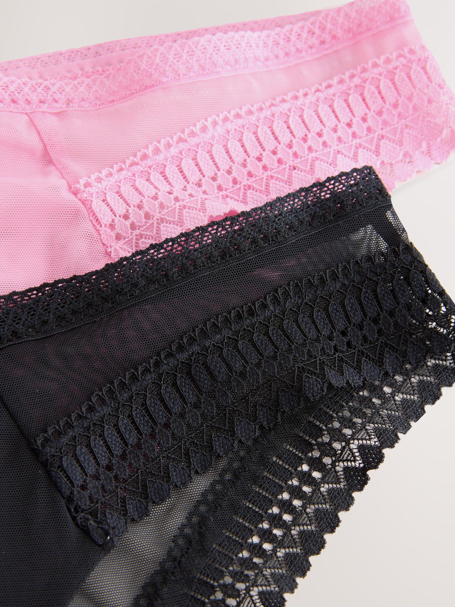 Thumbnail - Next Slip