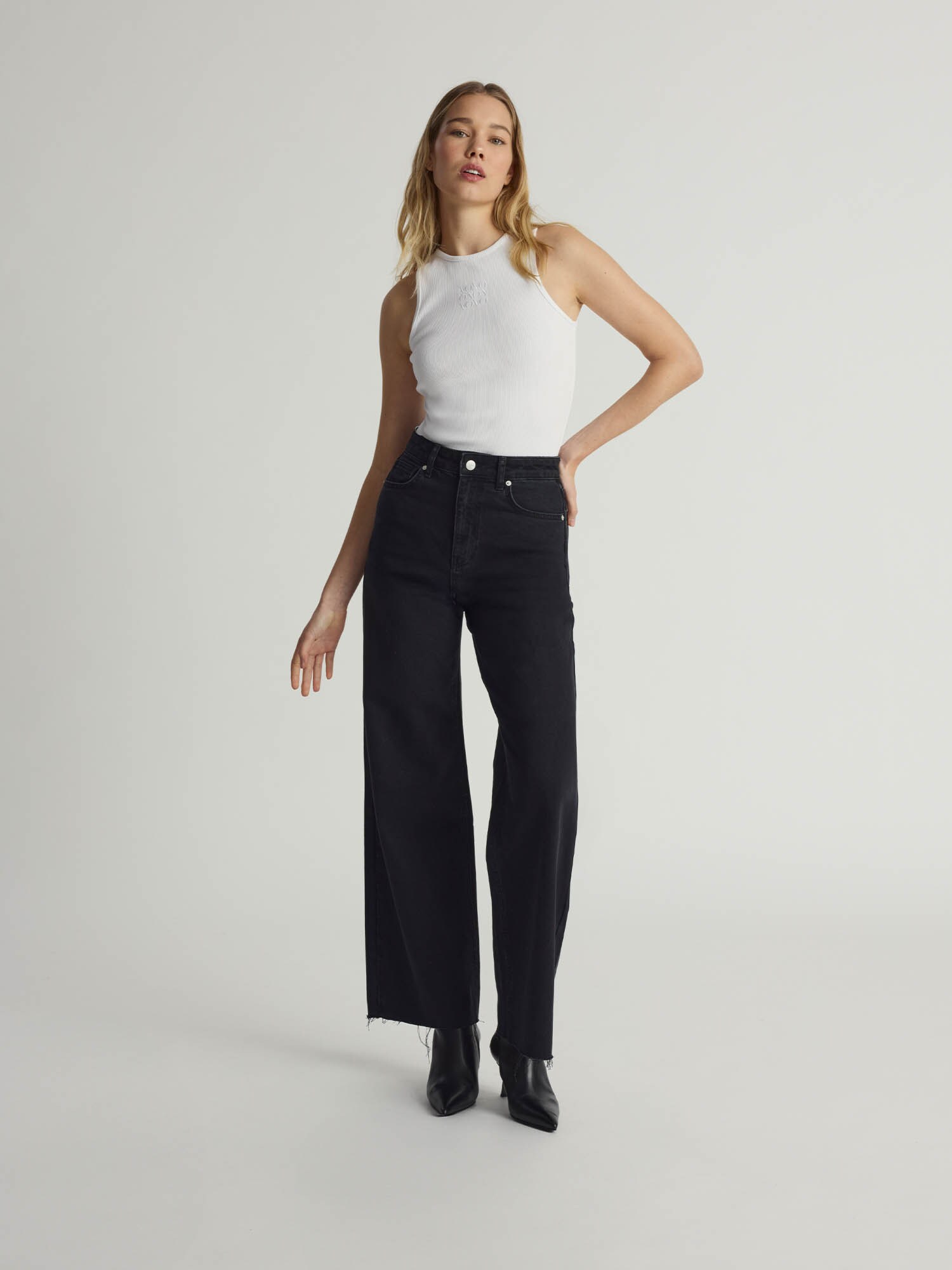 Thumbnail - Jeans