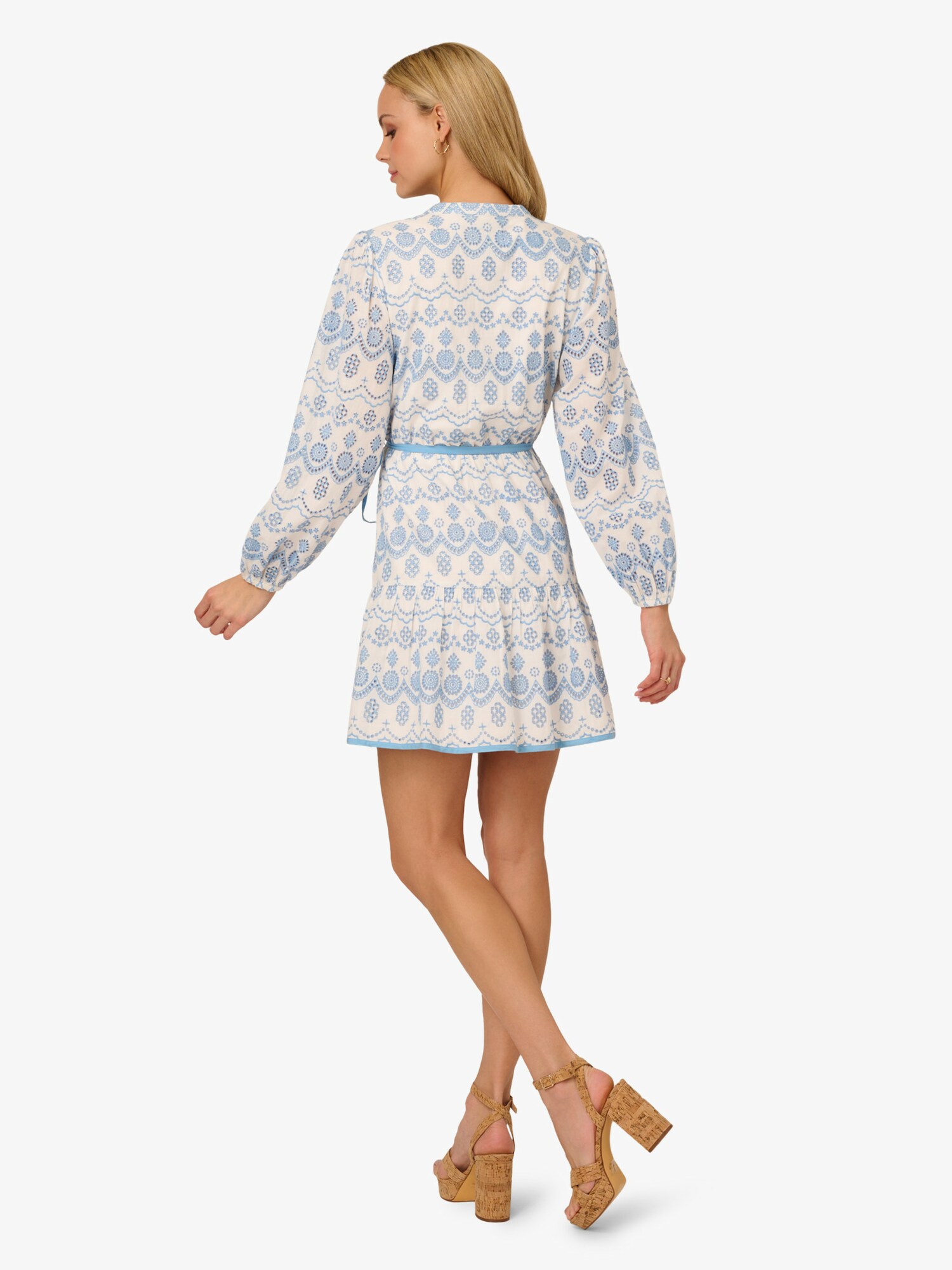 Thumbnail - Adrianna Papell Sleid