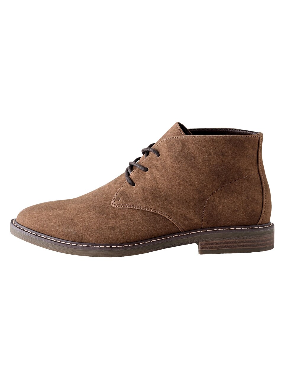 Chukka boots