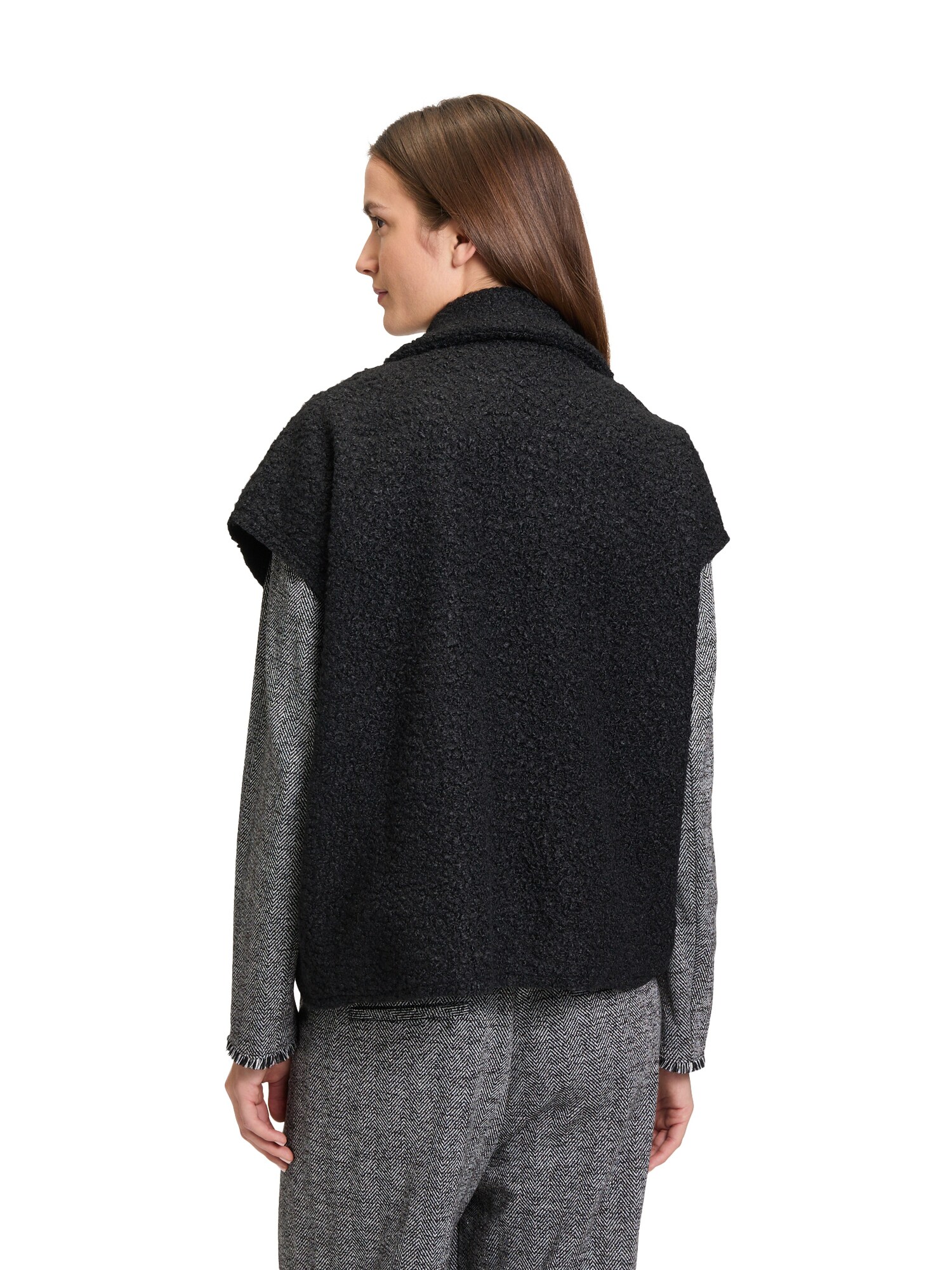 Thumbnail - Betty & Co Kunstfell-Weste mit Taschen