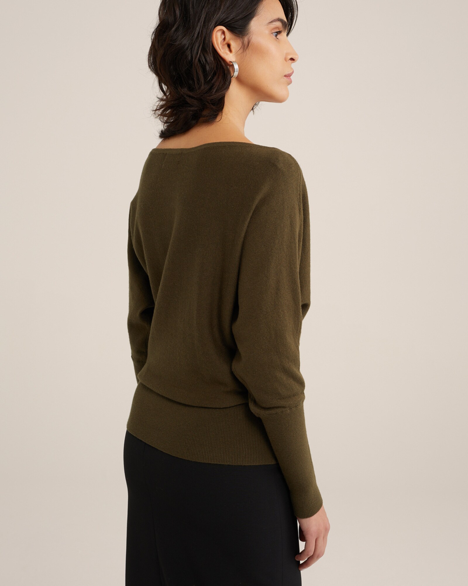Thumbnail - WE Studio Pullover