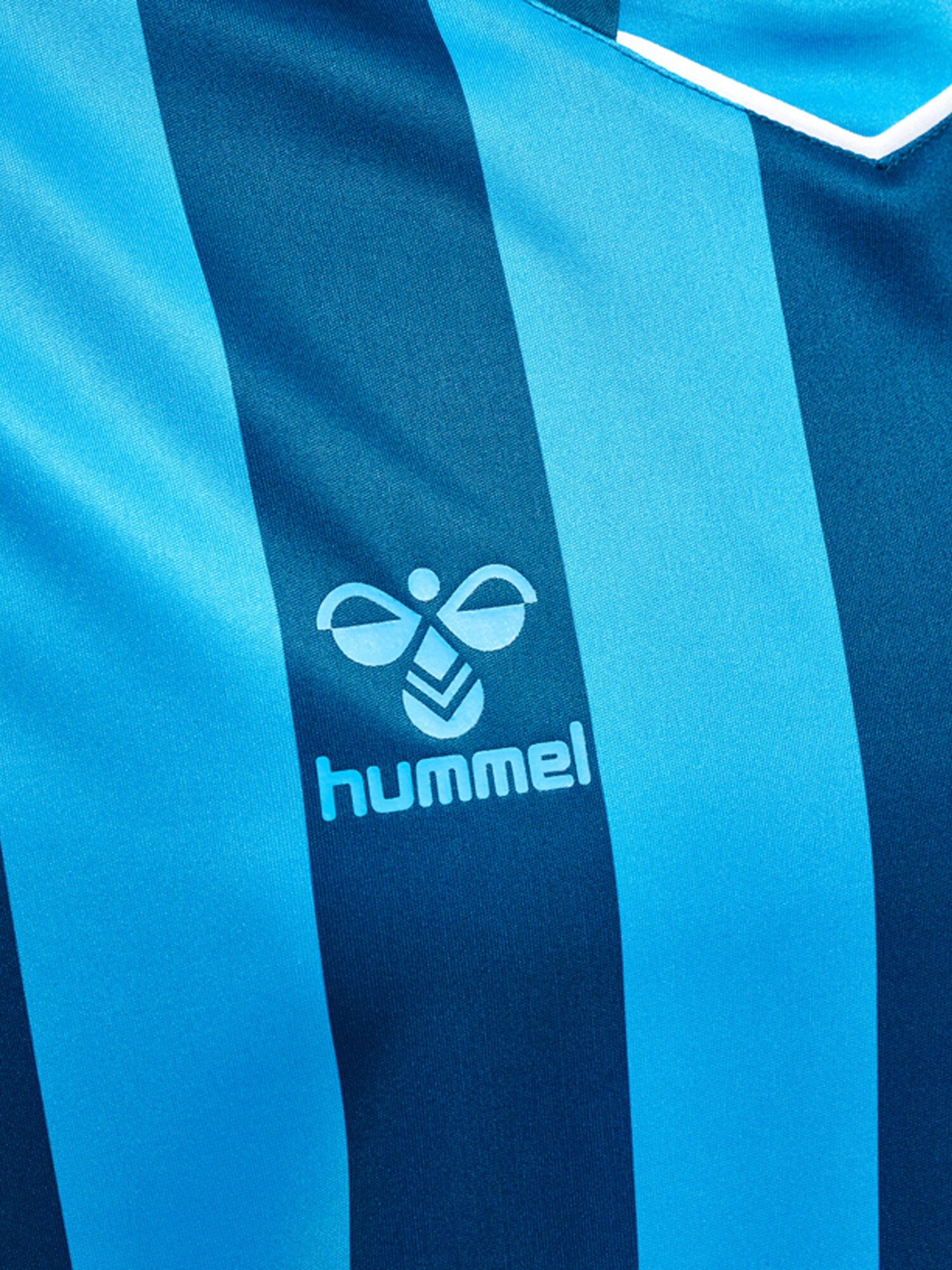 Thumbnail - Trikot