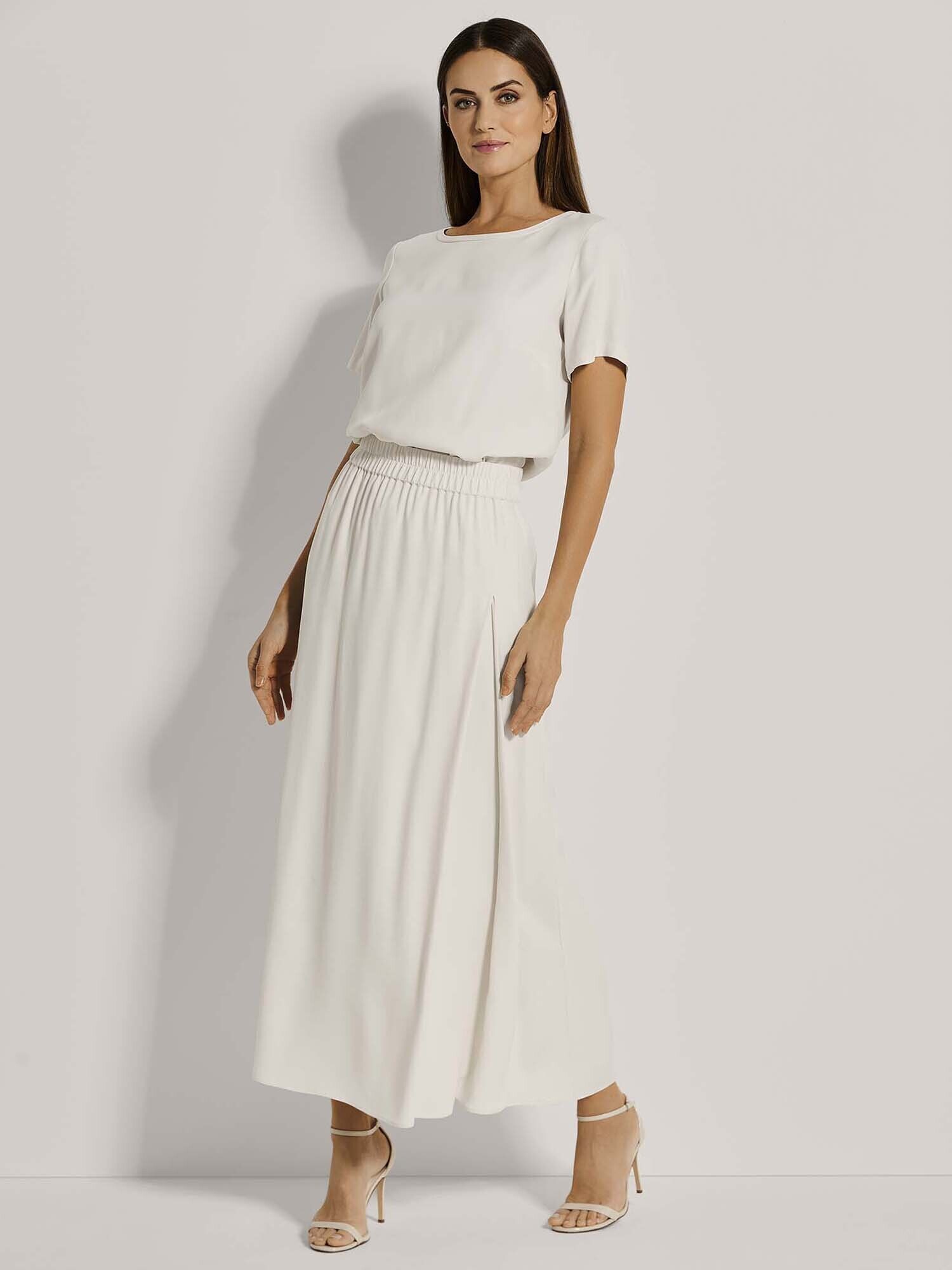 Thumbnail - MADELEINE Rock