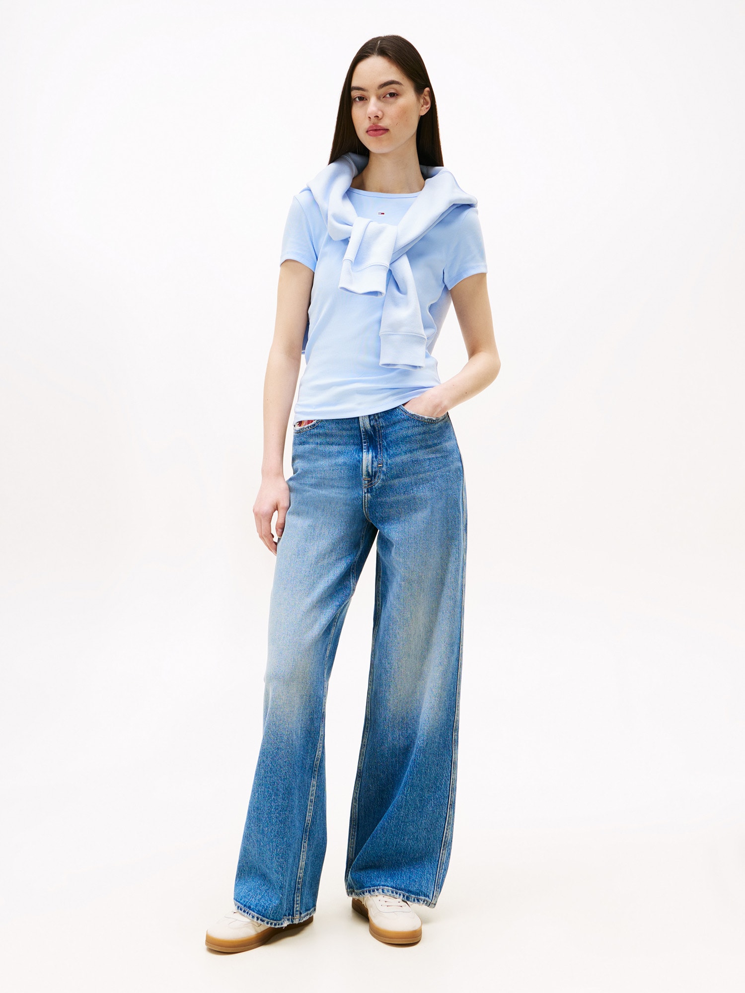 Thumbnail - Tommy Jeans T-Shirt ESSENTIAL