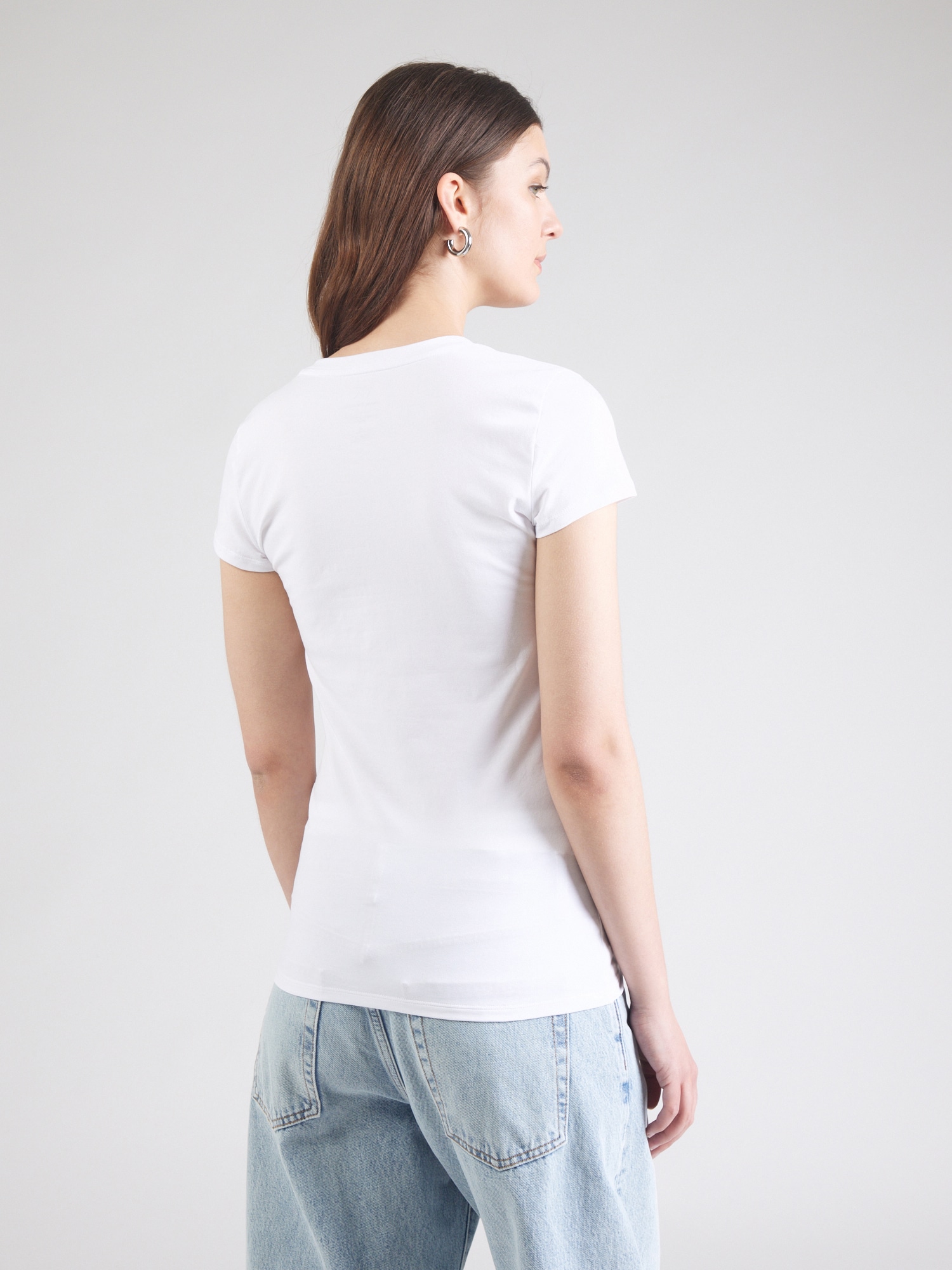 Thumbnail - T-Shirt