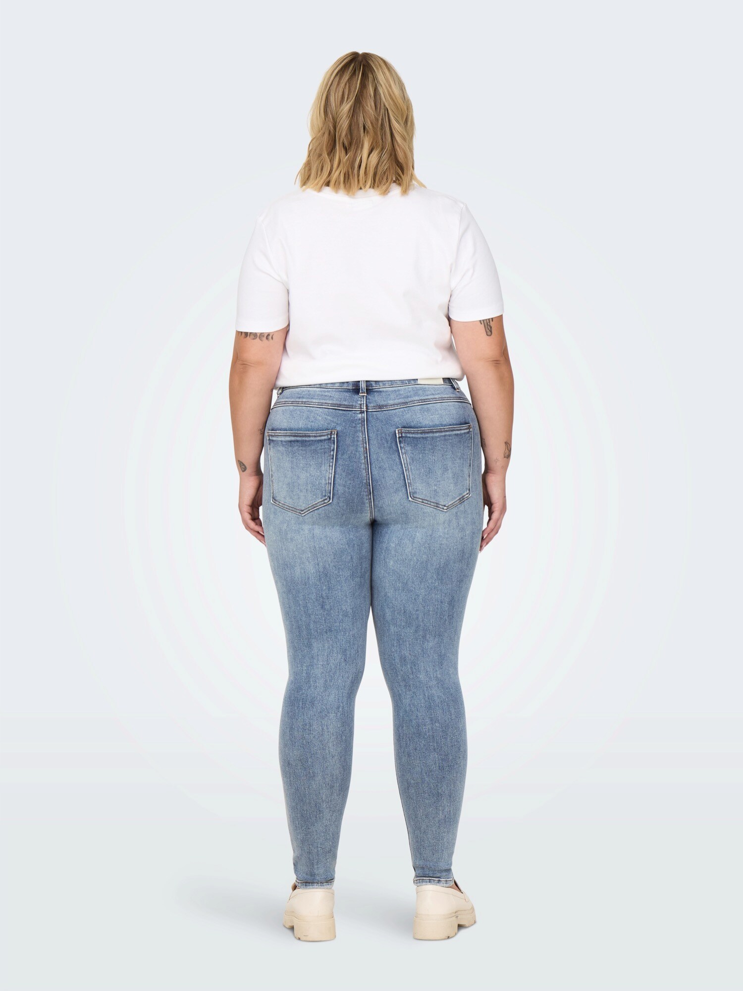 ONLY Carmakoma Džínsy 'CARMILA' modrá denim (obrázok 3)