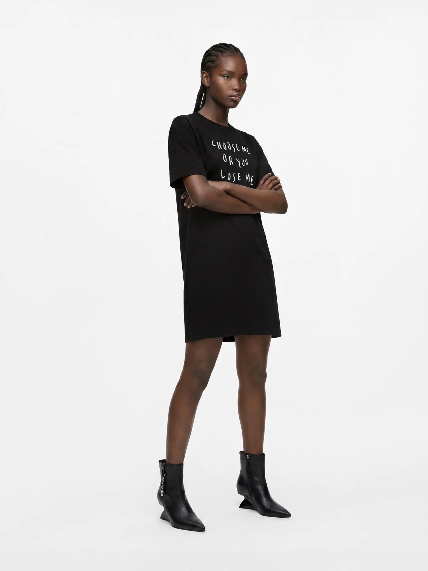 KARL LAGERFELD JEANS Vestido 'KLJ x Pietro Terzini'  negro / blanco – imagen 3