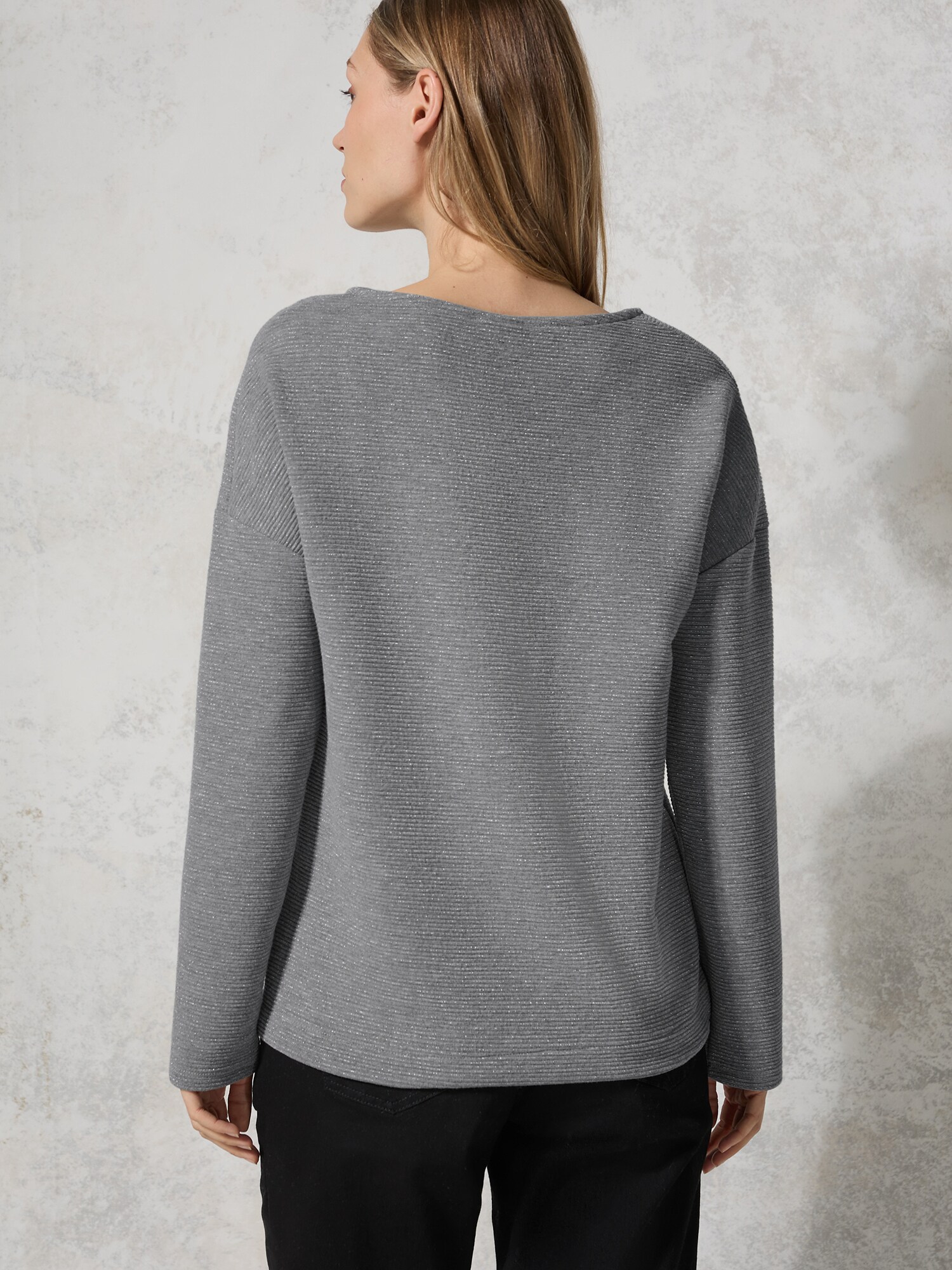 Thumbnail - Shirt