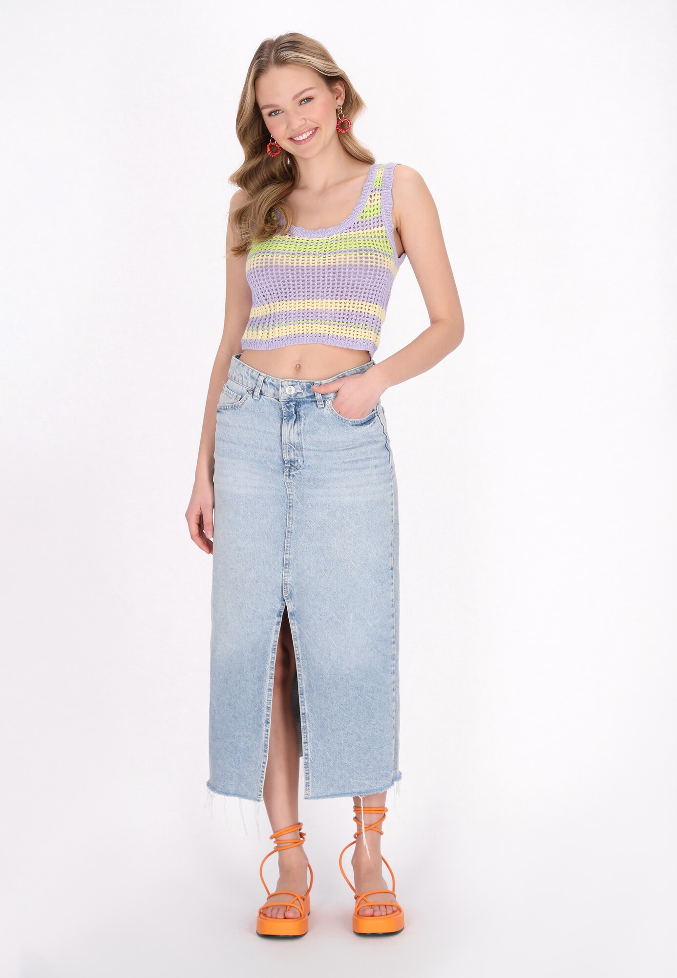 Thumbnail - MYMO Stricktop Spring Summer