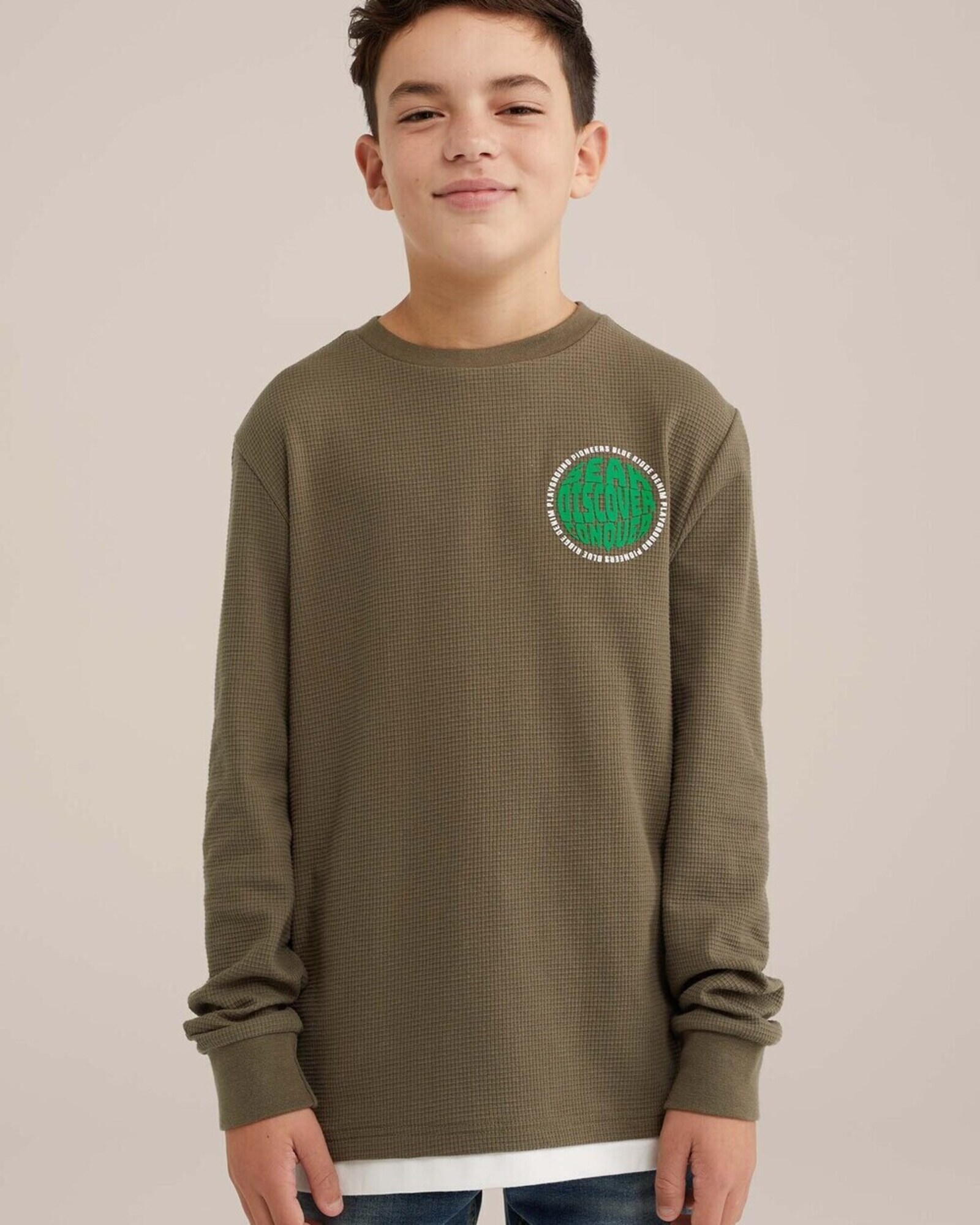 WE Fashion Póló  zöld / khaki / fehér termék 2. képe