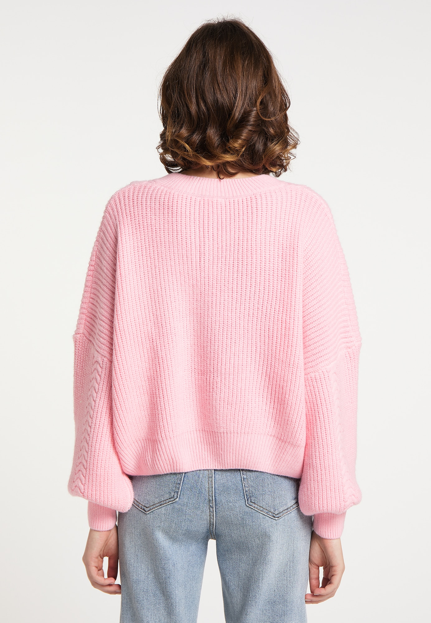 Thumbnail - MYMO Pullover