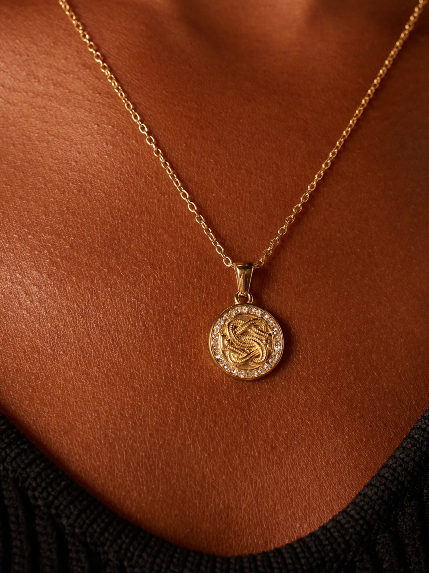 Thumbnail - Lucardi Halskette Dagi Knoten