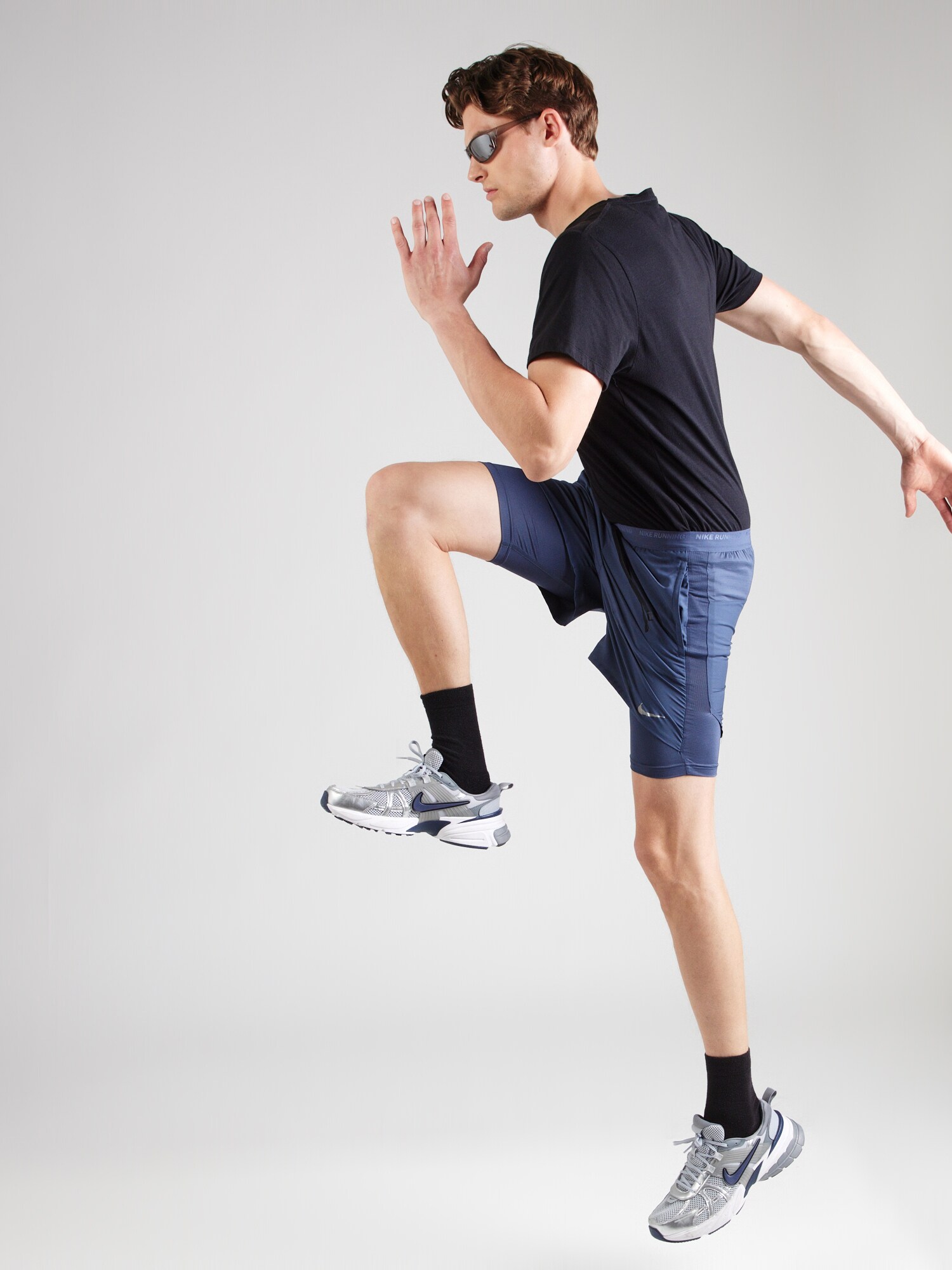Thumbnail - Sportshorts 'STRIDE'