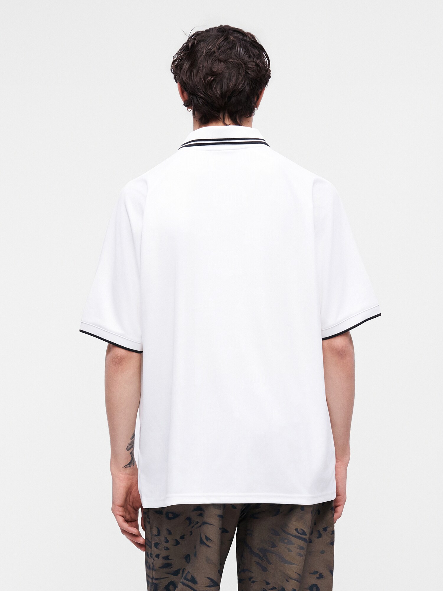 Carhartt WIP Camiseta 'Terrace Football'  azul / rojo / negro / blanco – imagen 3