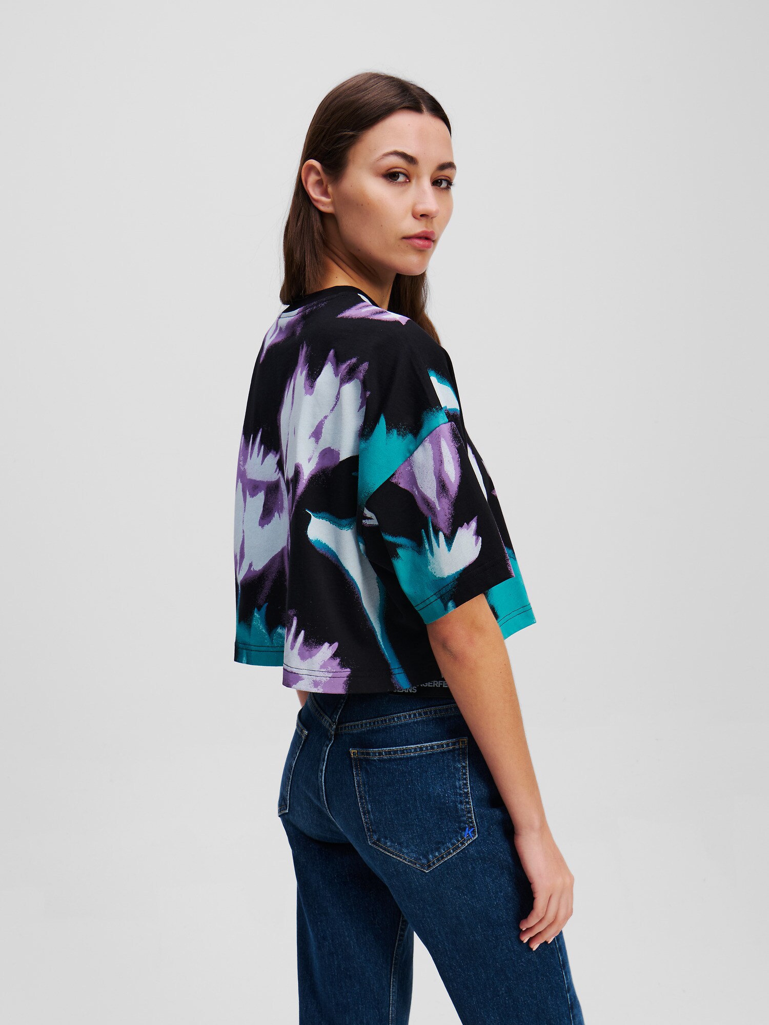 Thumbnail - T-Shirt