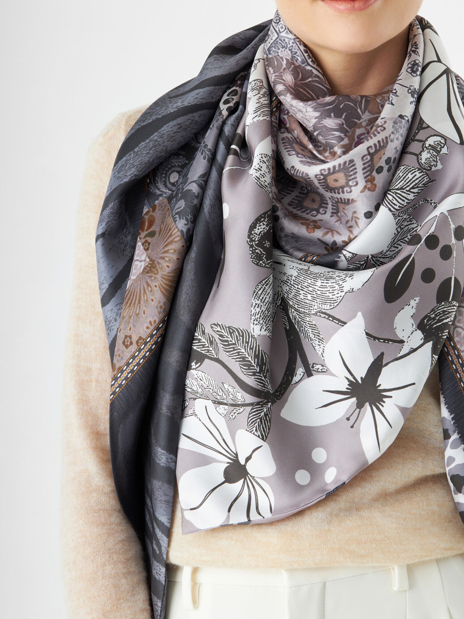 Thumbnail - CODELLO Tuch