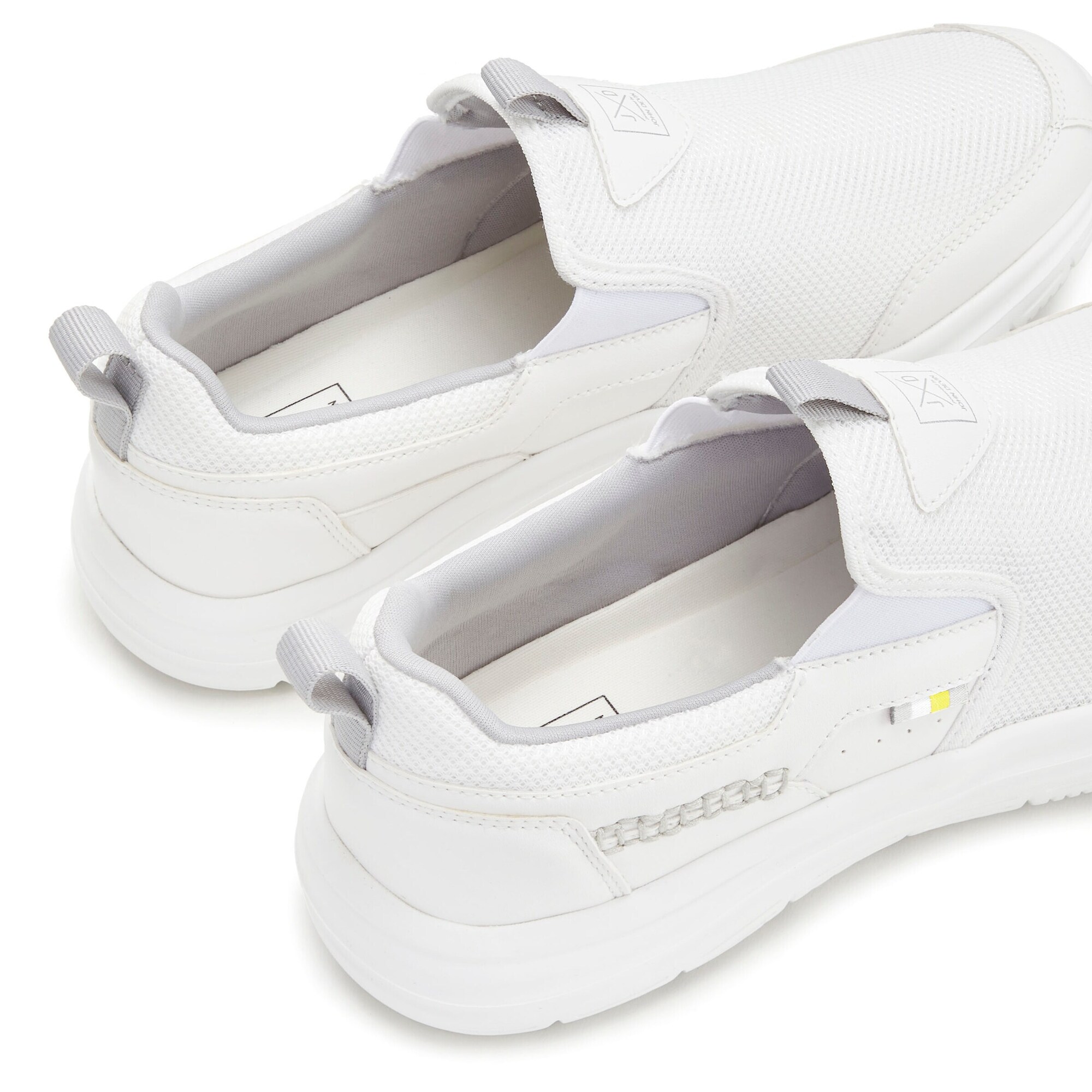 Thumbnail - JOHN DEVIN Slip On