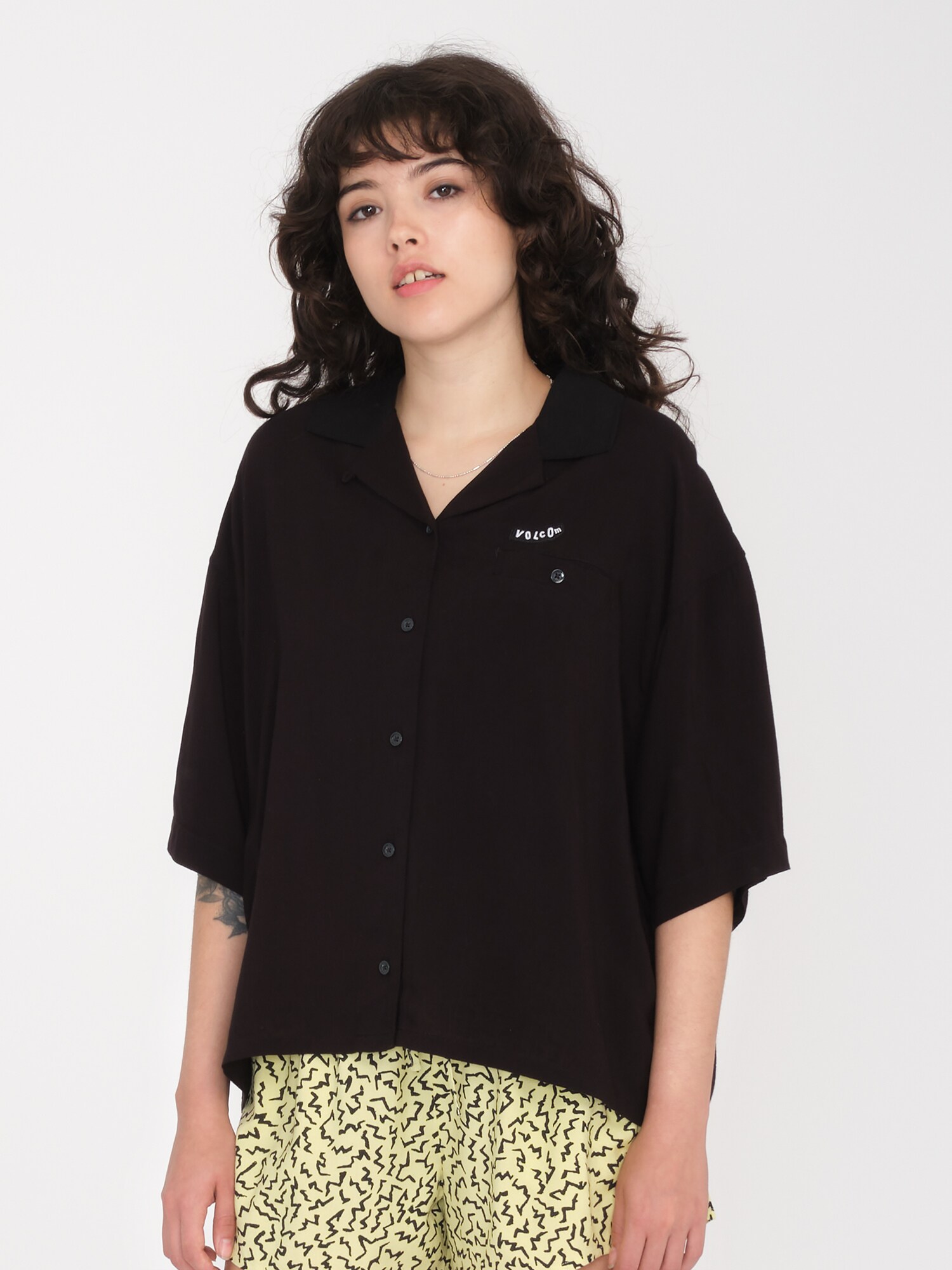 Volcom Blúz 'SERVISTONE'  fekete termék 2. képe