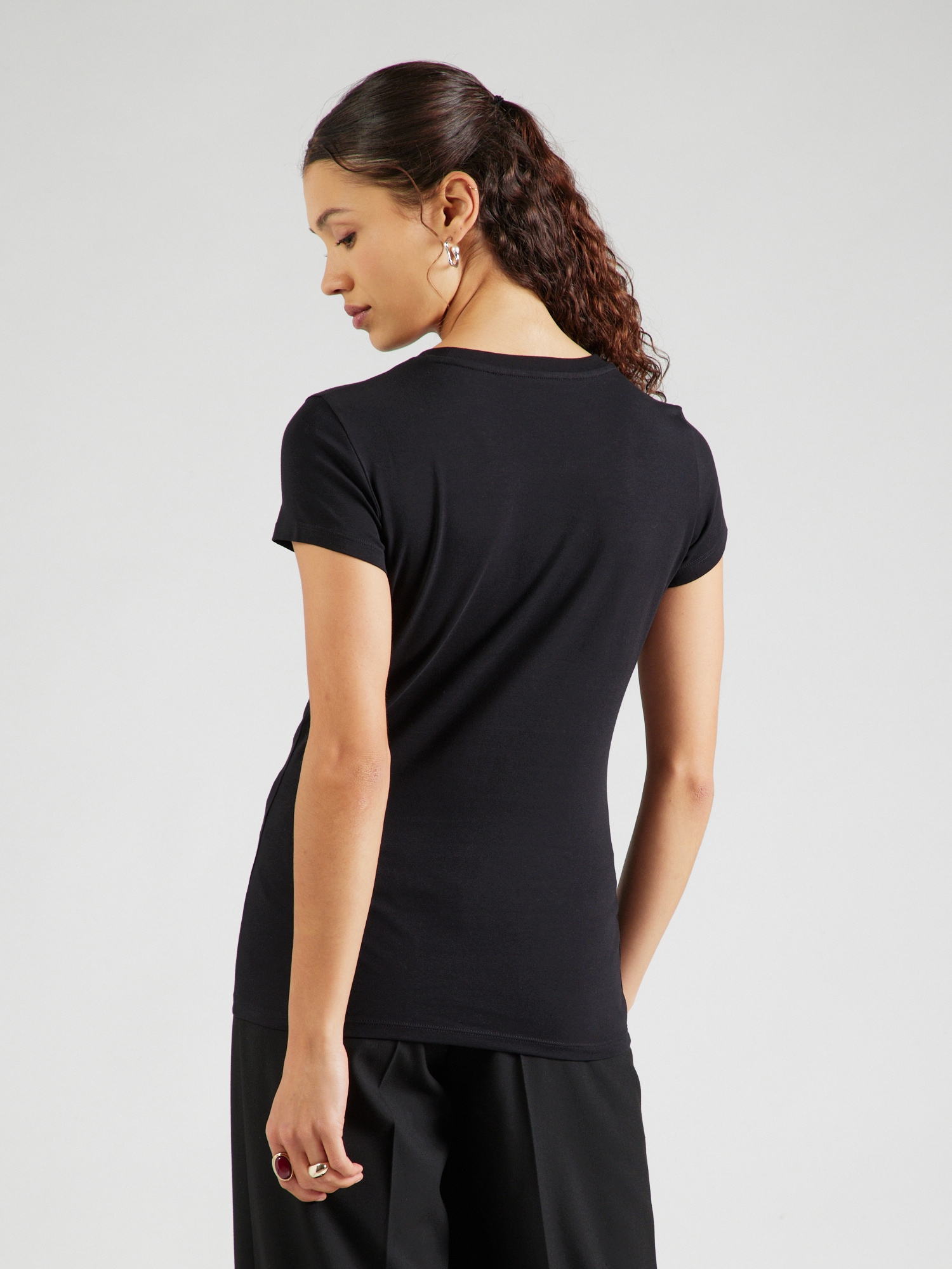Thumbnail - T-Shirt