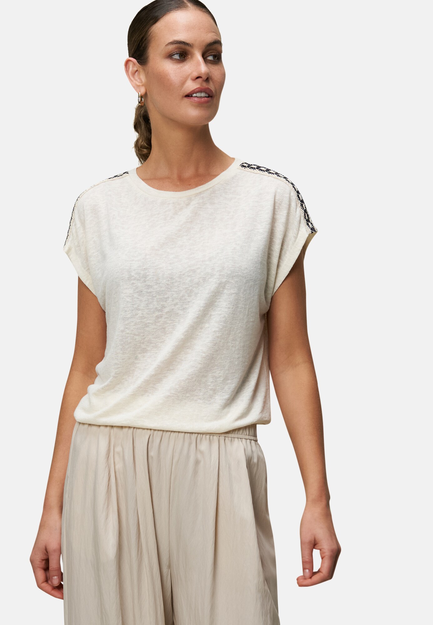 Thumbnail - Shirt