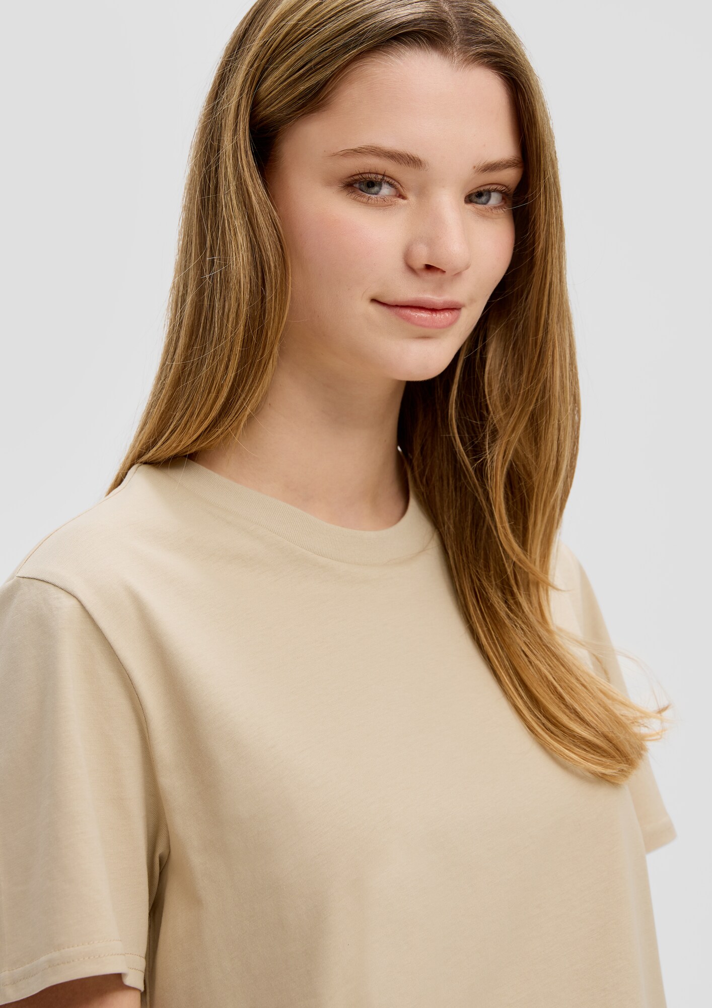 Thumbnail - T-Shirt