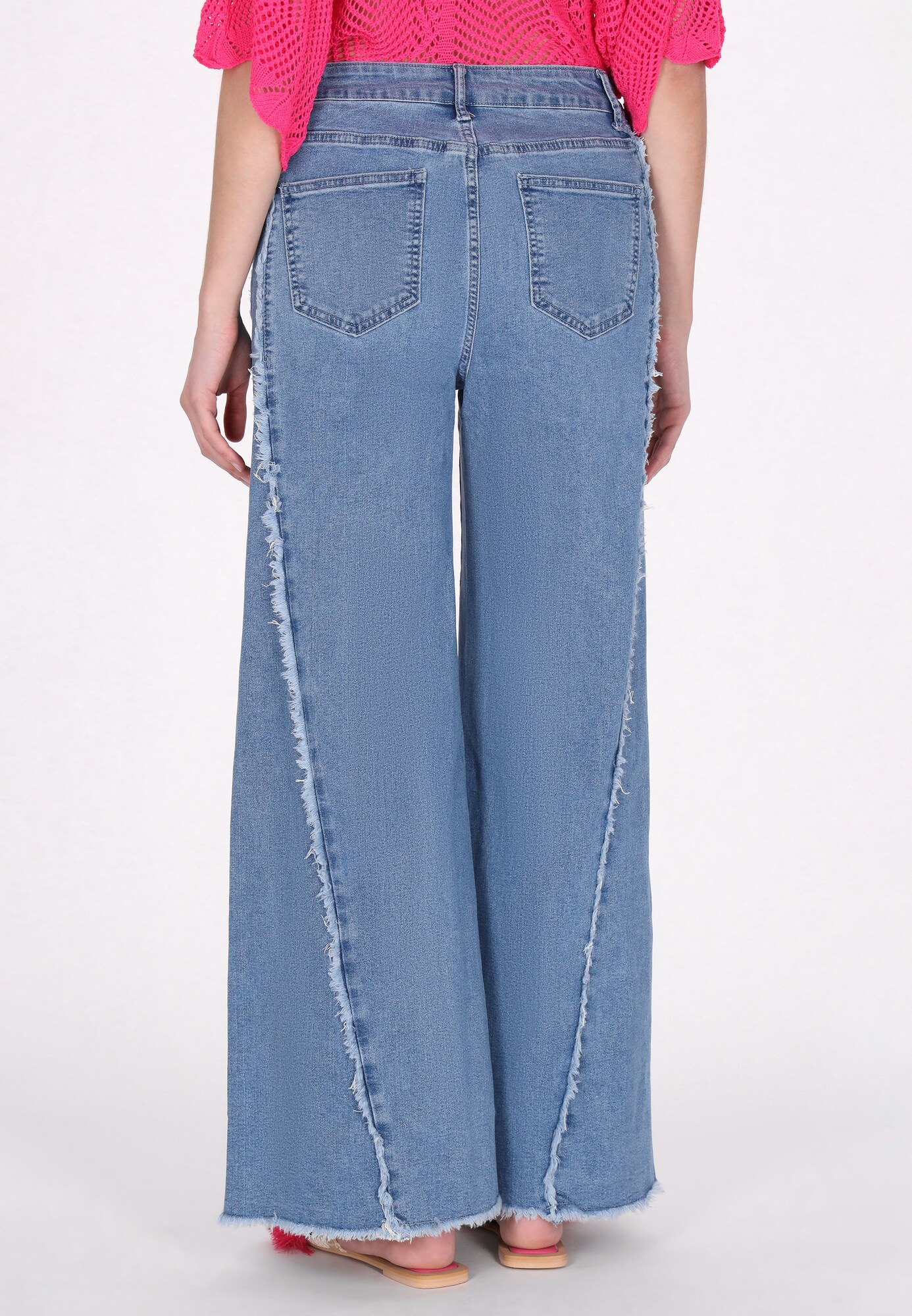 Thumbnail - IZIA Jeans