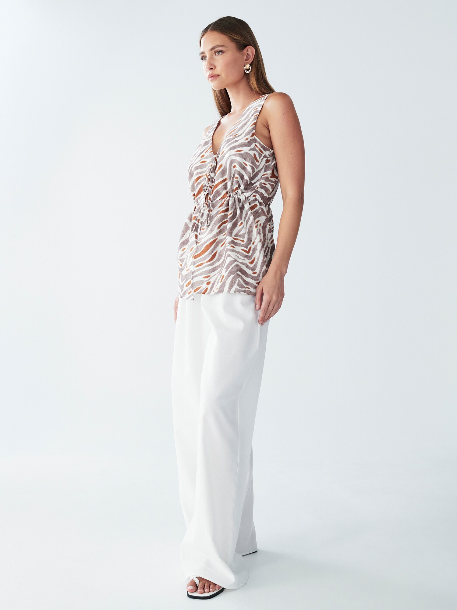 Thumbnail - St MRLO Top Levie