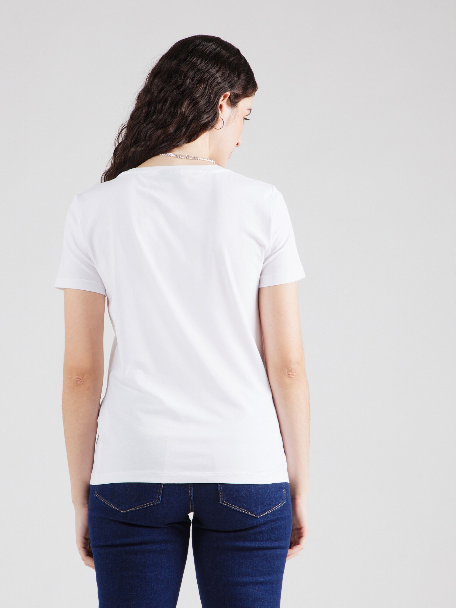 Thumbnail - T-Shirt