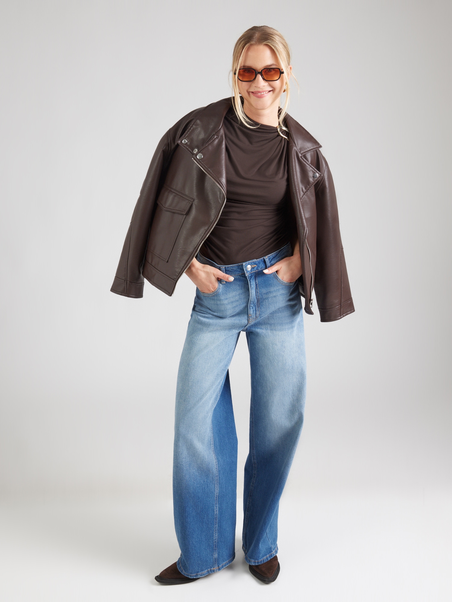 Thumbnail - Jeans
