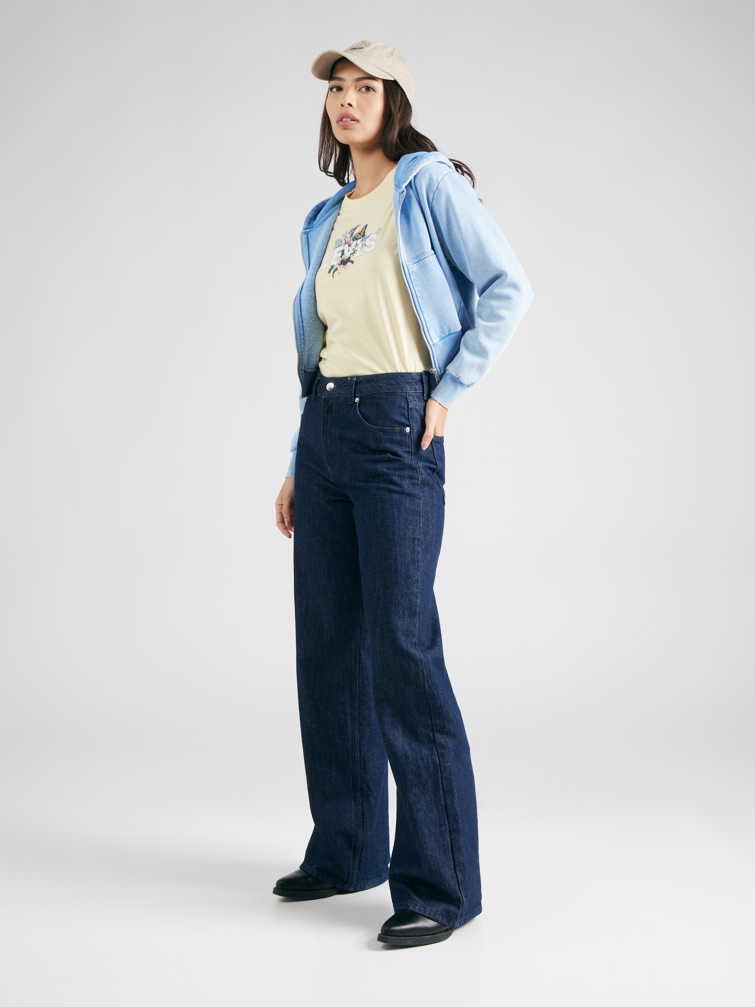 Thumbnail - LEVIS T-Shirt The Perfect Tee