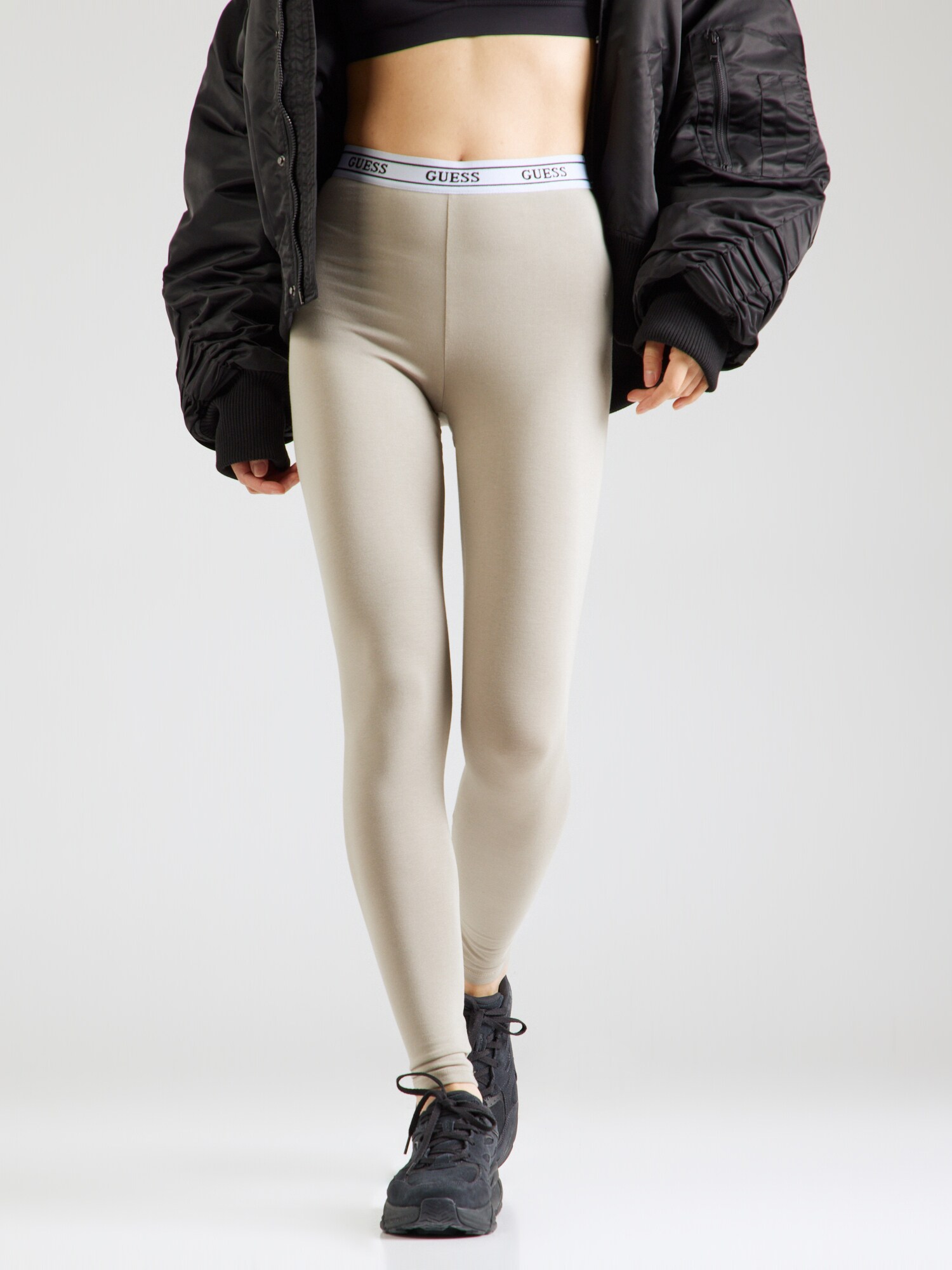GUESS Sportnadrágok 'NEW ALINE'  khaki / fekete / piszkosfehér termék 2. képe