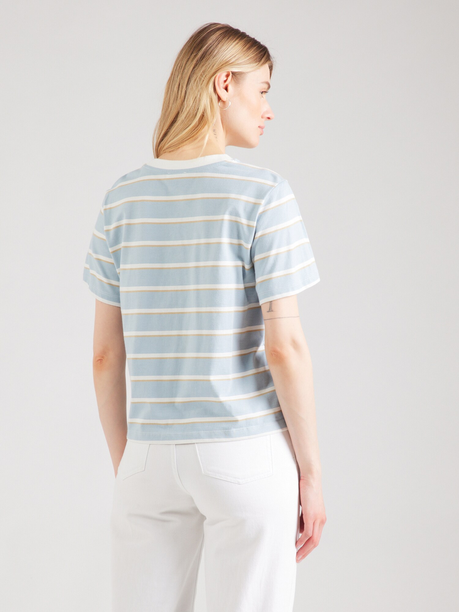 Thumbnail - T-Shirt