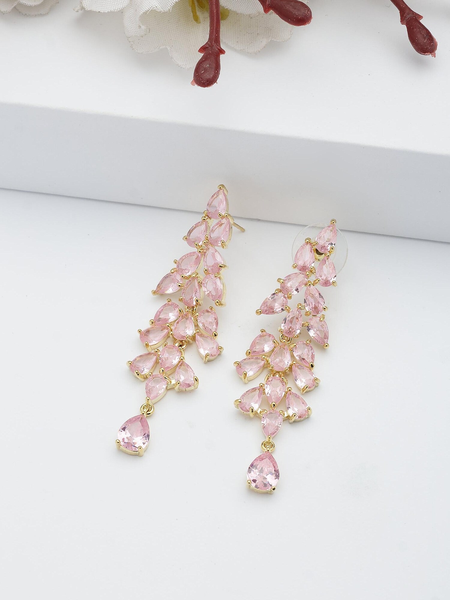 Thumbnail - AVANT-GARDE PARIS Ohrringe Olgaina