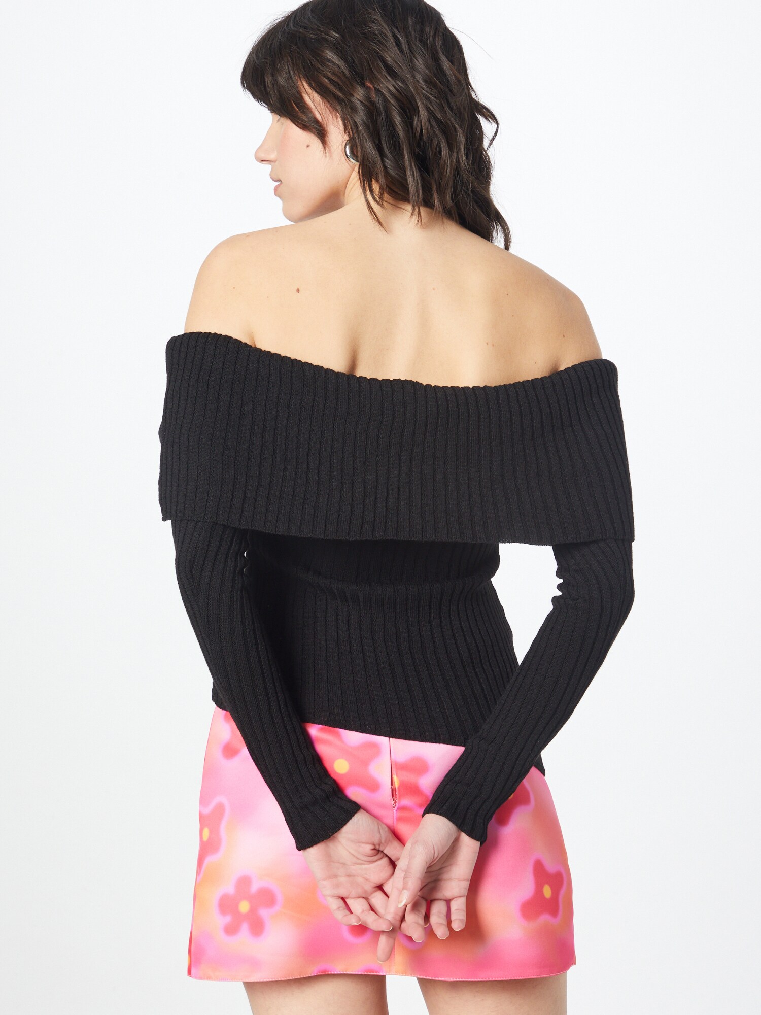Thumbnail - Pullover