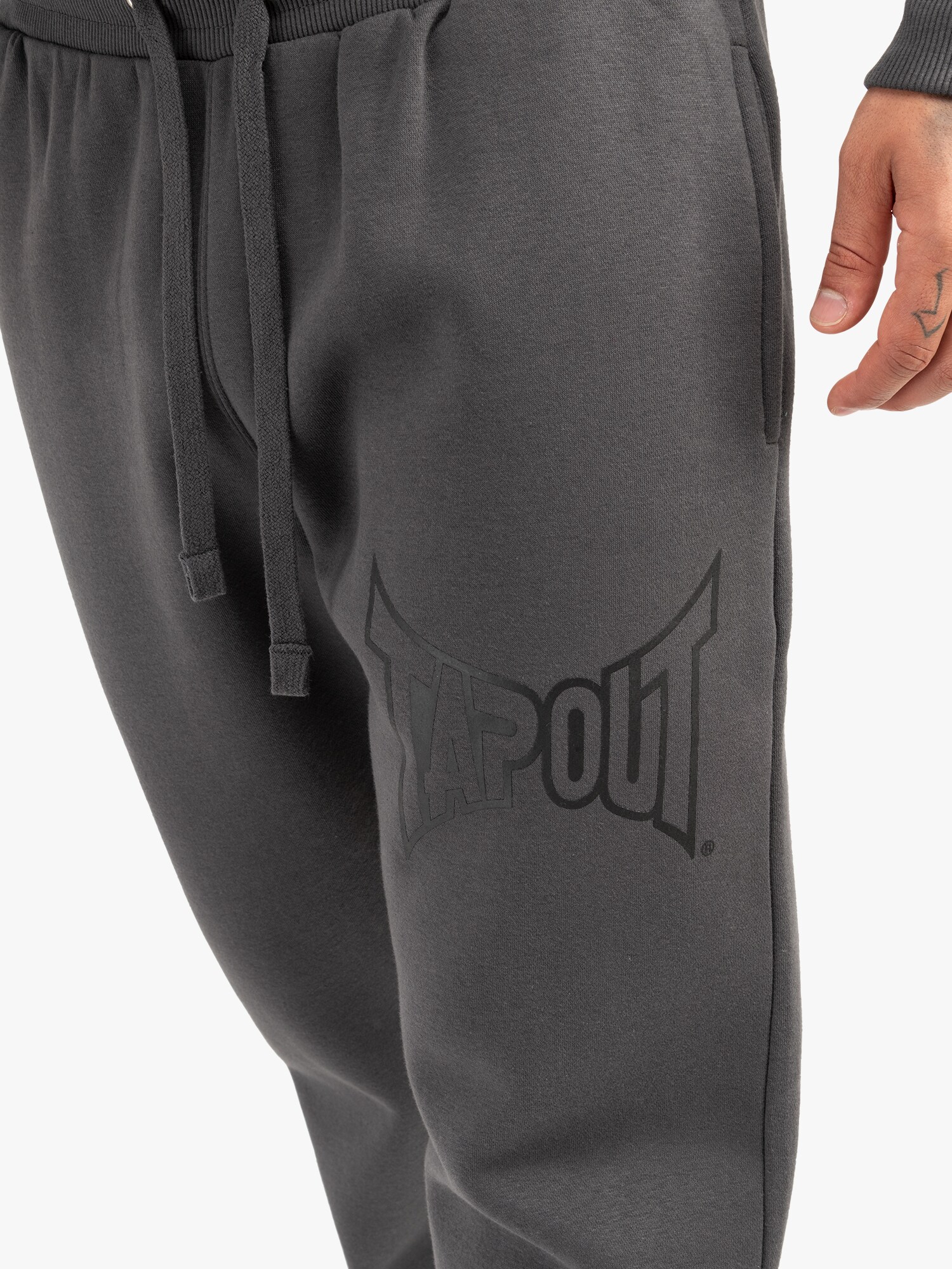 Thumbnail - Hose