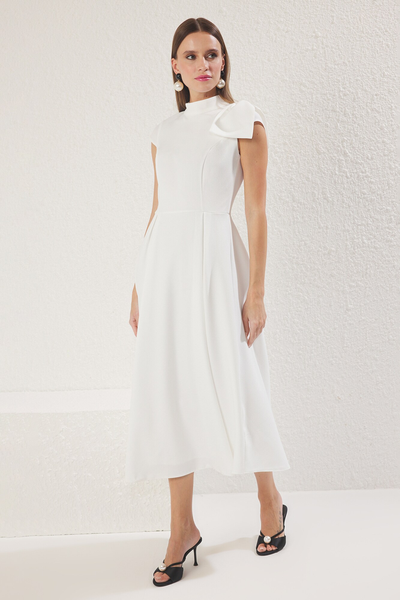 Trendyol Vestido de gala  blanco