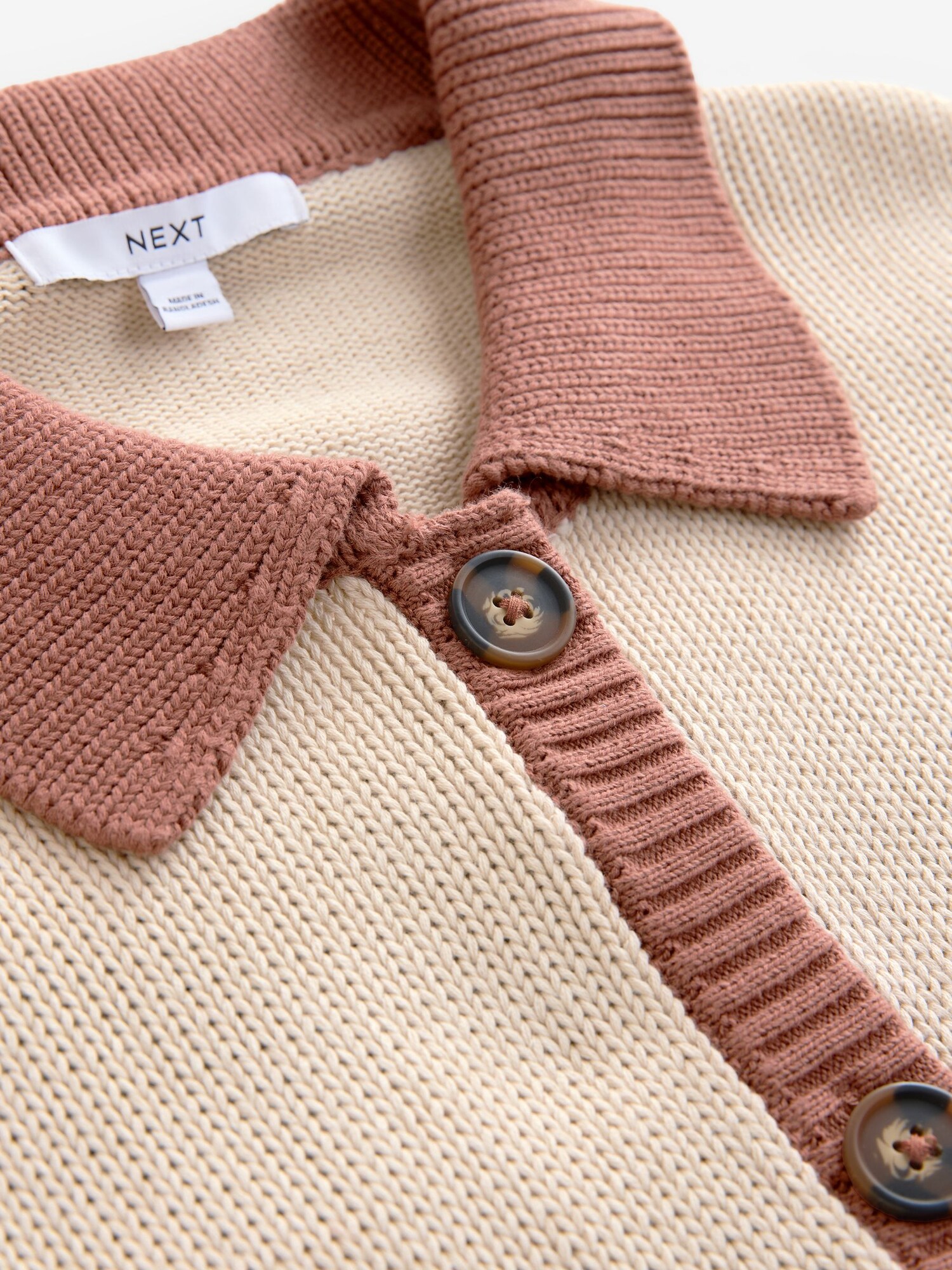 Thumbnail - Next Strickjacke