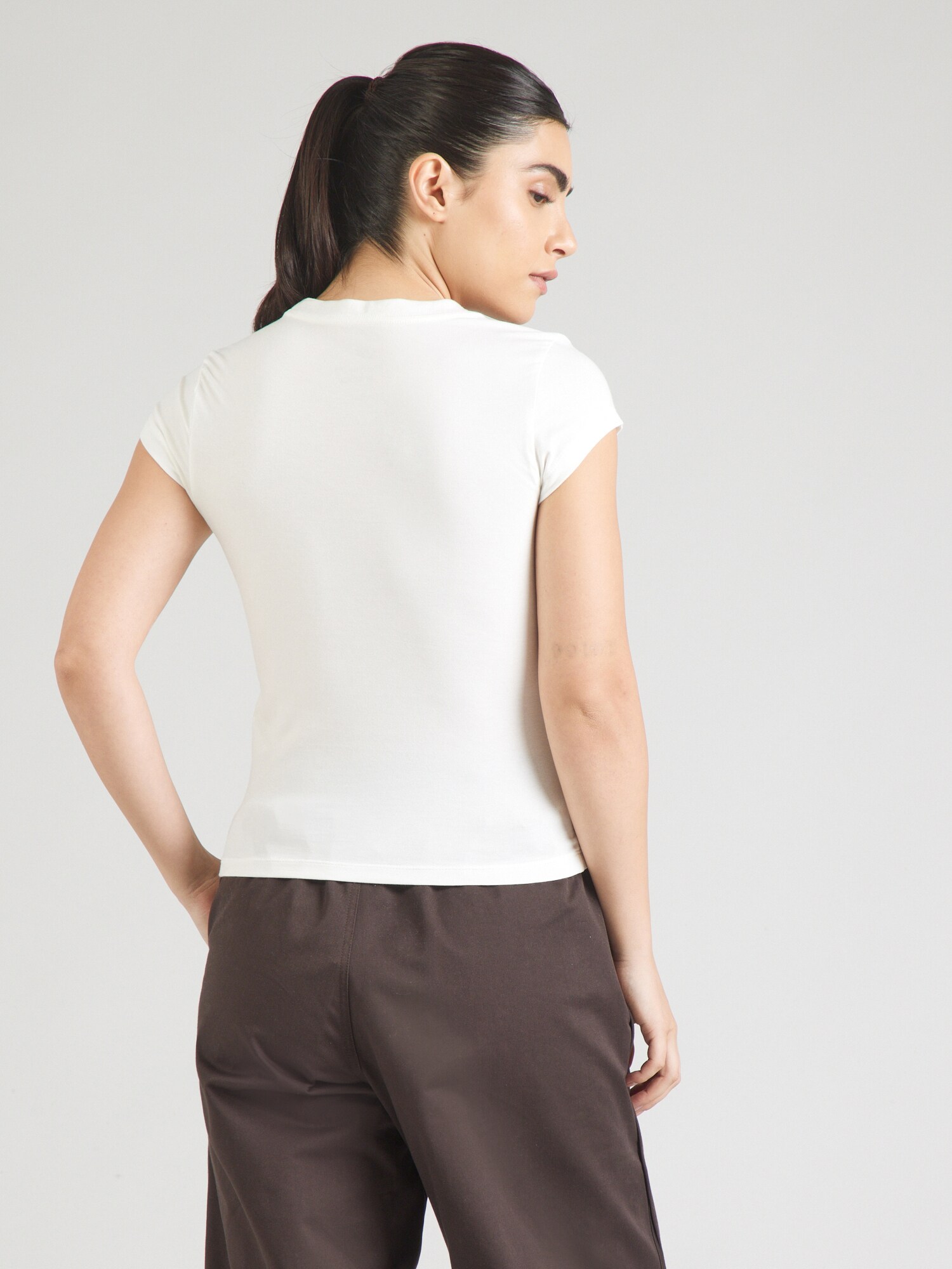 Thumbnail - T-Shirt