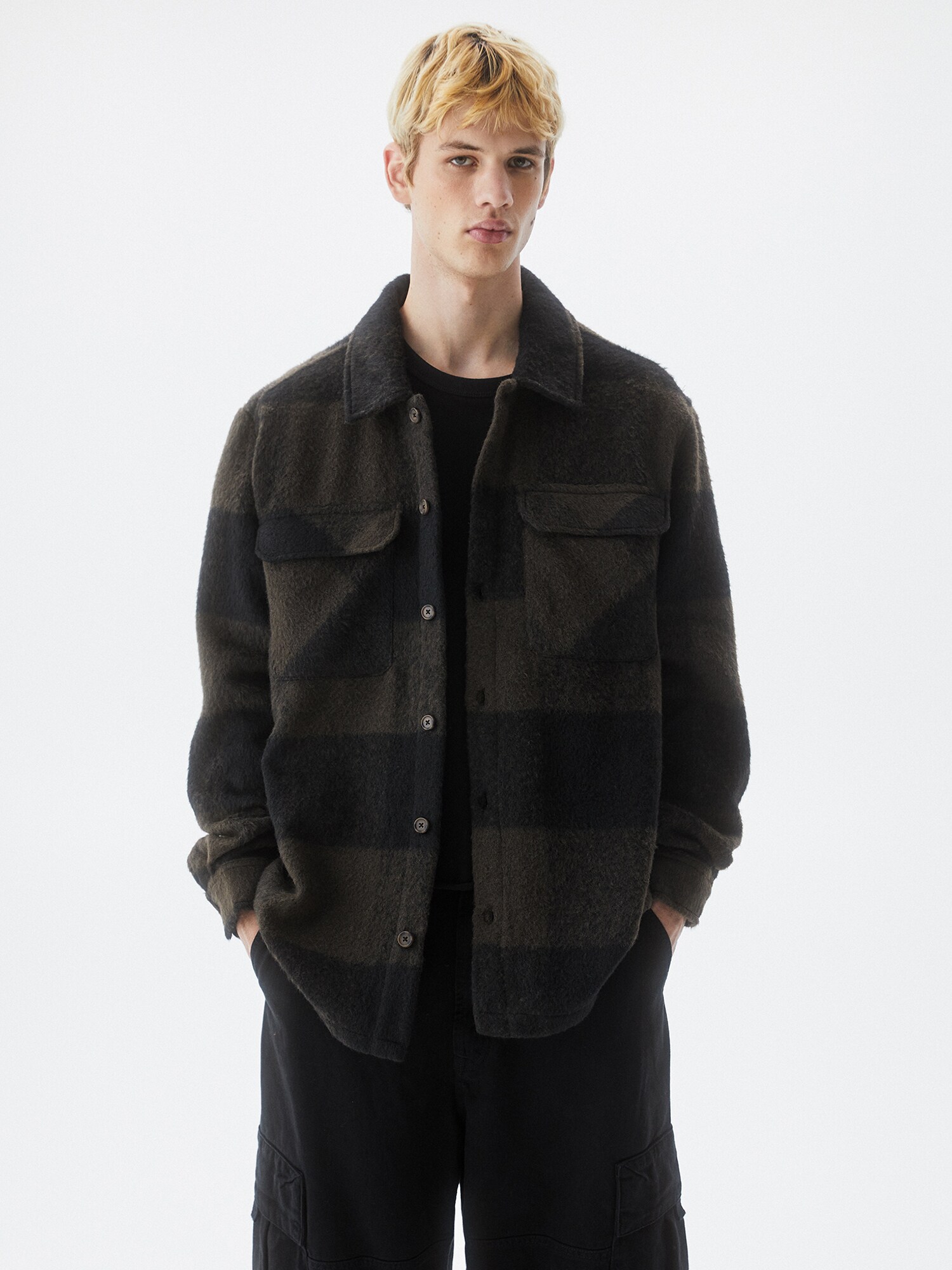 Pull&Bear Átmeneti dzseki  sötét barna / fekete termék 2. képe