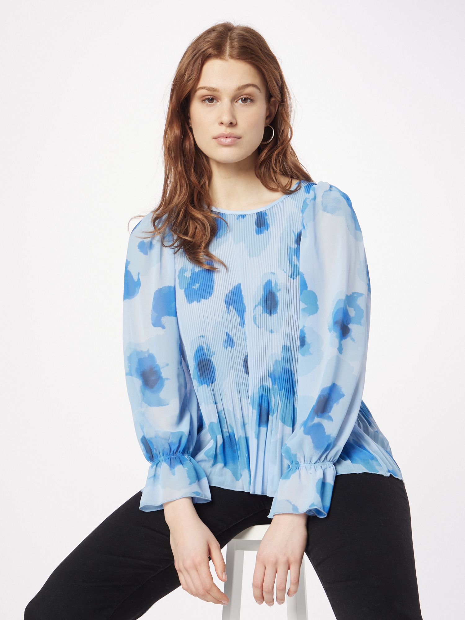 InWear Blúz 'Desdra'  kék / égkék / pasztellkék termék 2. képe