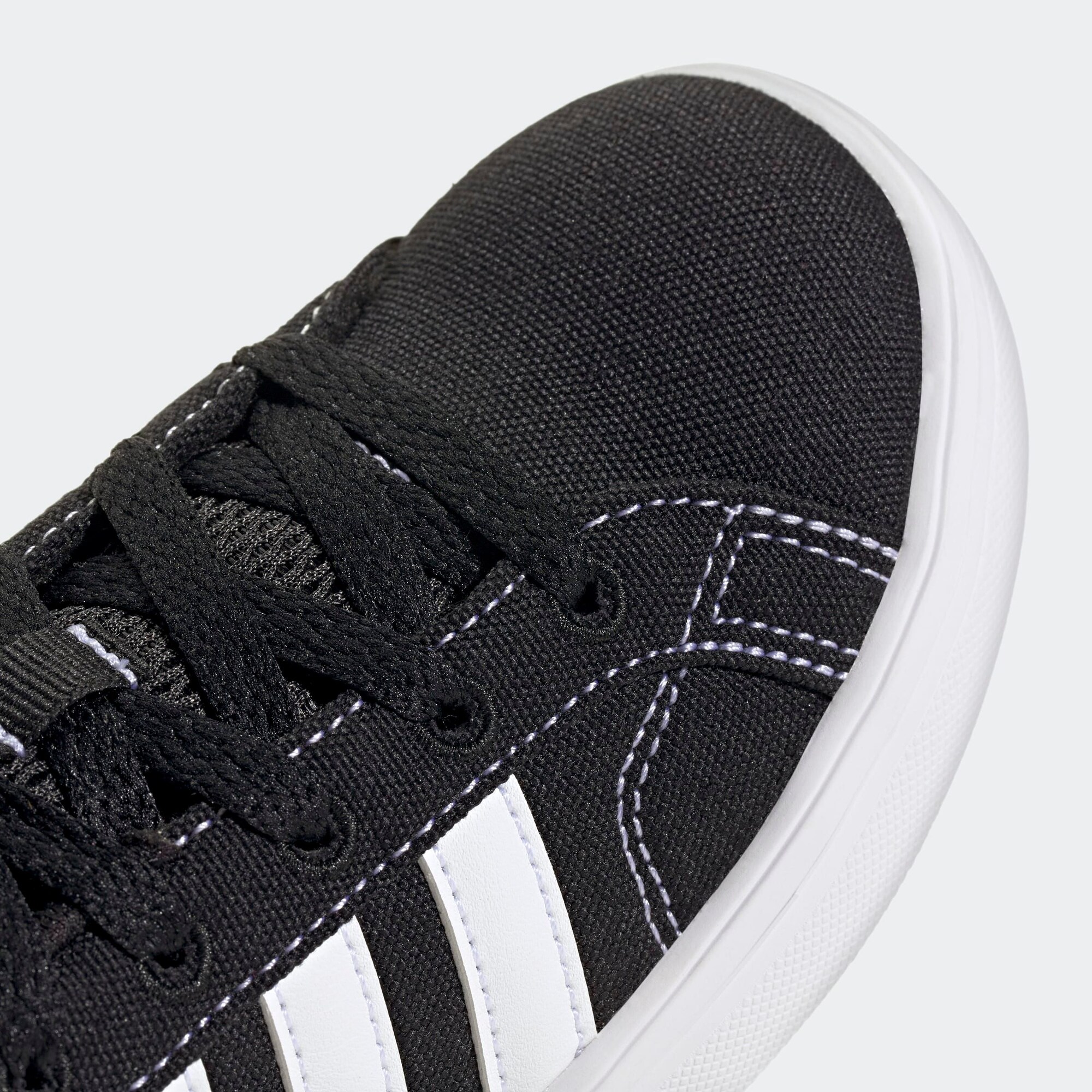 Thumbnail - Sneaker
