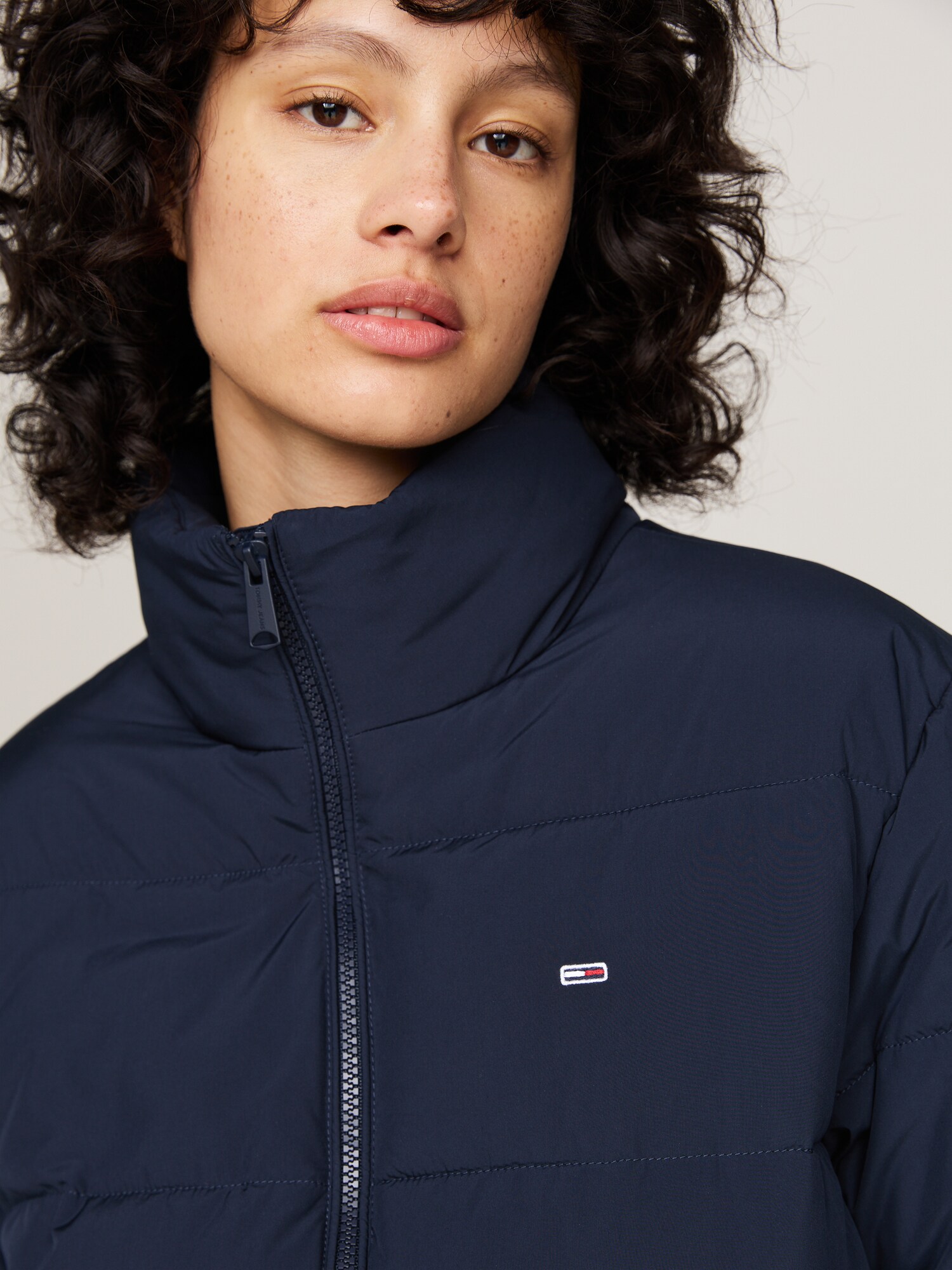 Thumbnail - Tommy Jeans Jacke