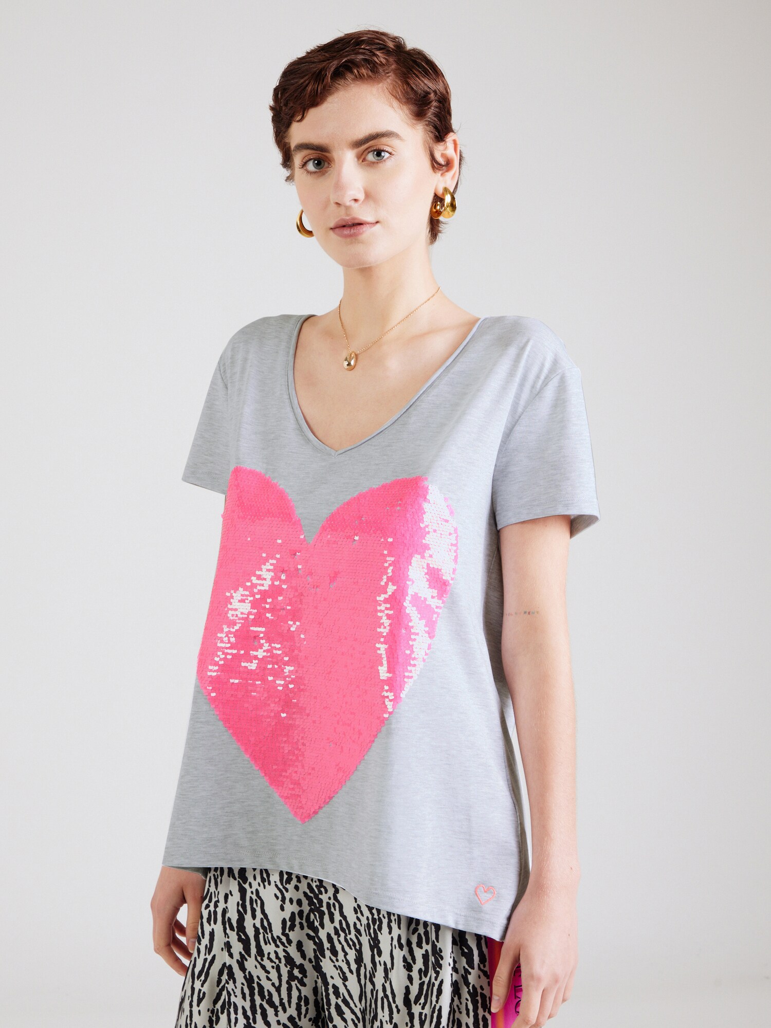 Thumbnail - miss goodlife T-Shirt